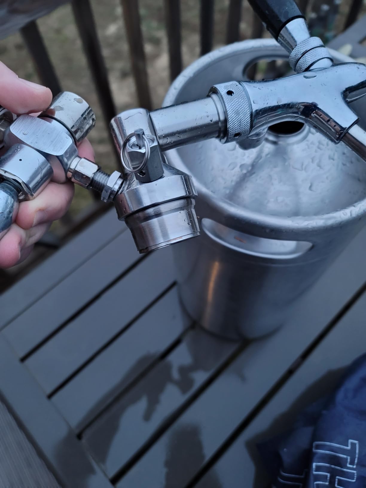 270OZ Mini Keg Growler, Pressurized Home Dispenser System with Adjustable Faucet Keeps Carbonation and Fresh for Homebrew, Craft and Draft Beer customer photo 2