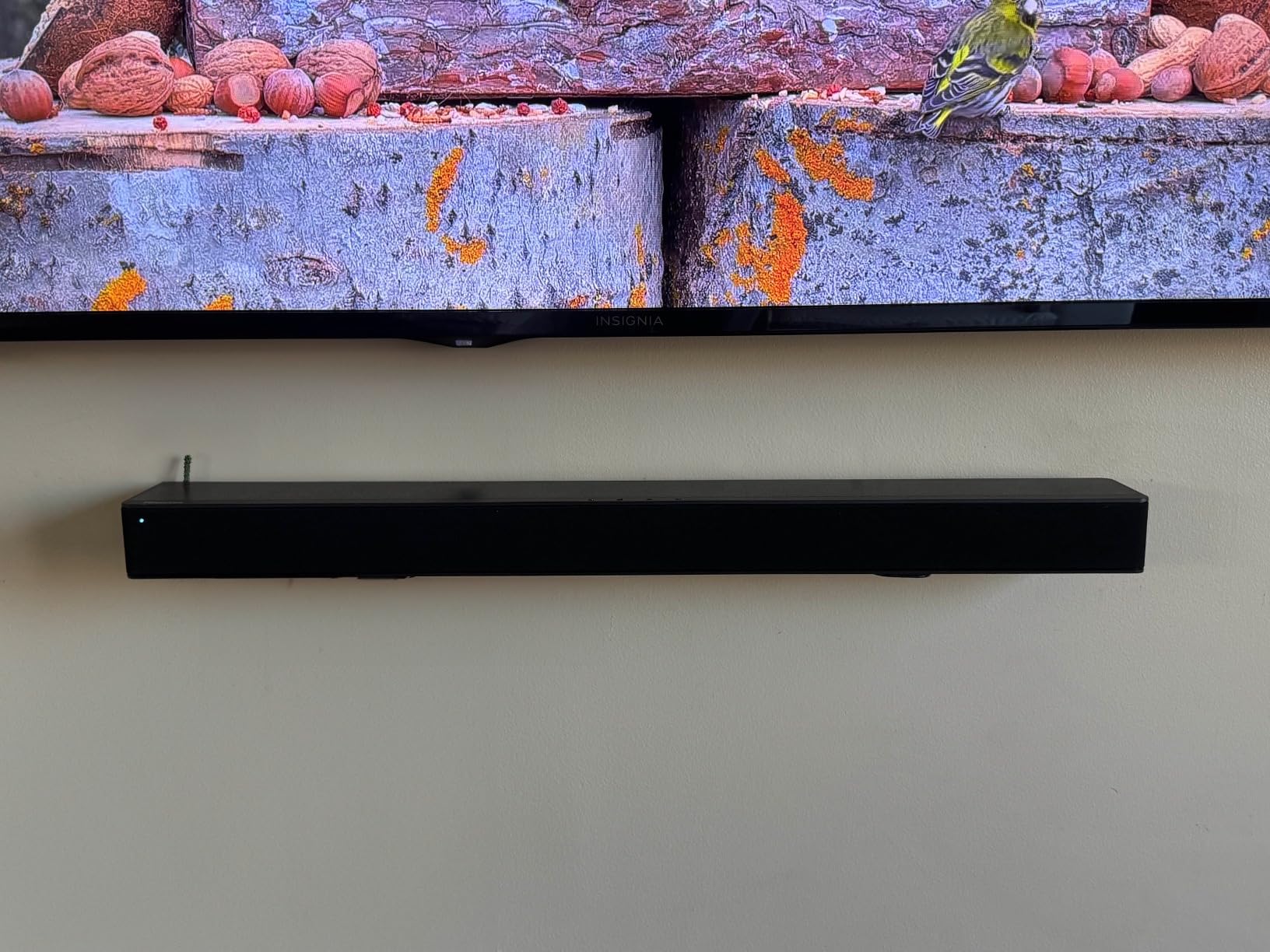 Hisense HS2100 2.1 Ch 240W Sound Bar with Wireless Subwoofer - DTS Virtual X, Dolby Audio, HDMI ARC customer photo 1