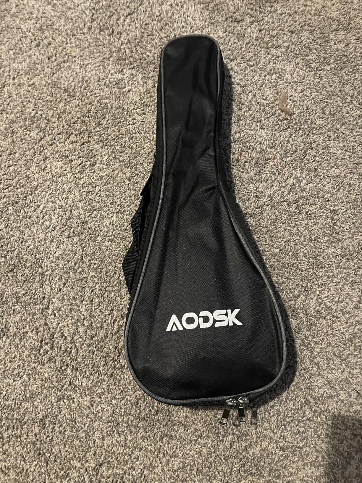 AODSK Tenor Ukulele for Beginner 26 Inch Ukelele Kit with Gig Bag Strap Tuner Nylon String 4 Picks Cloth Online Lesson Holiday Gift customer photo 1