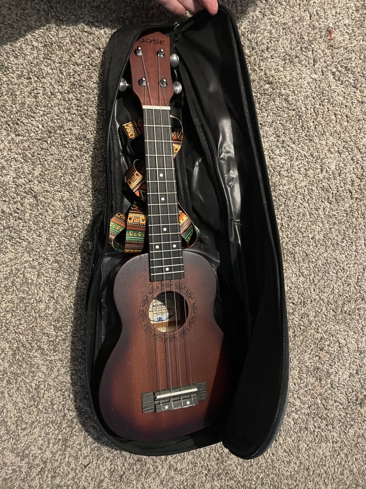 AODSK Tenor Ukulele for Beginner 26 Inch Ukelele Kit with Gig Bag Strap Tuner Nylon String 4 Picks Cloth Online Lesson Holiday Gift customer photo 2