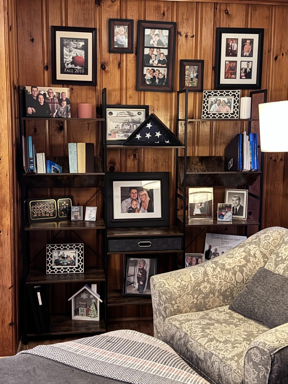 NUMENN Triple Wide 5 Tier Bookshelf, Rustic Industrial Style Bookcases with 14 Open Display Shelves, Modern Tall Bookcase Furniture for Bedroom, Living Room and Home Office, Vintage customer photo 2