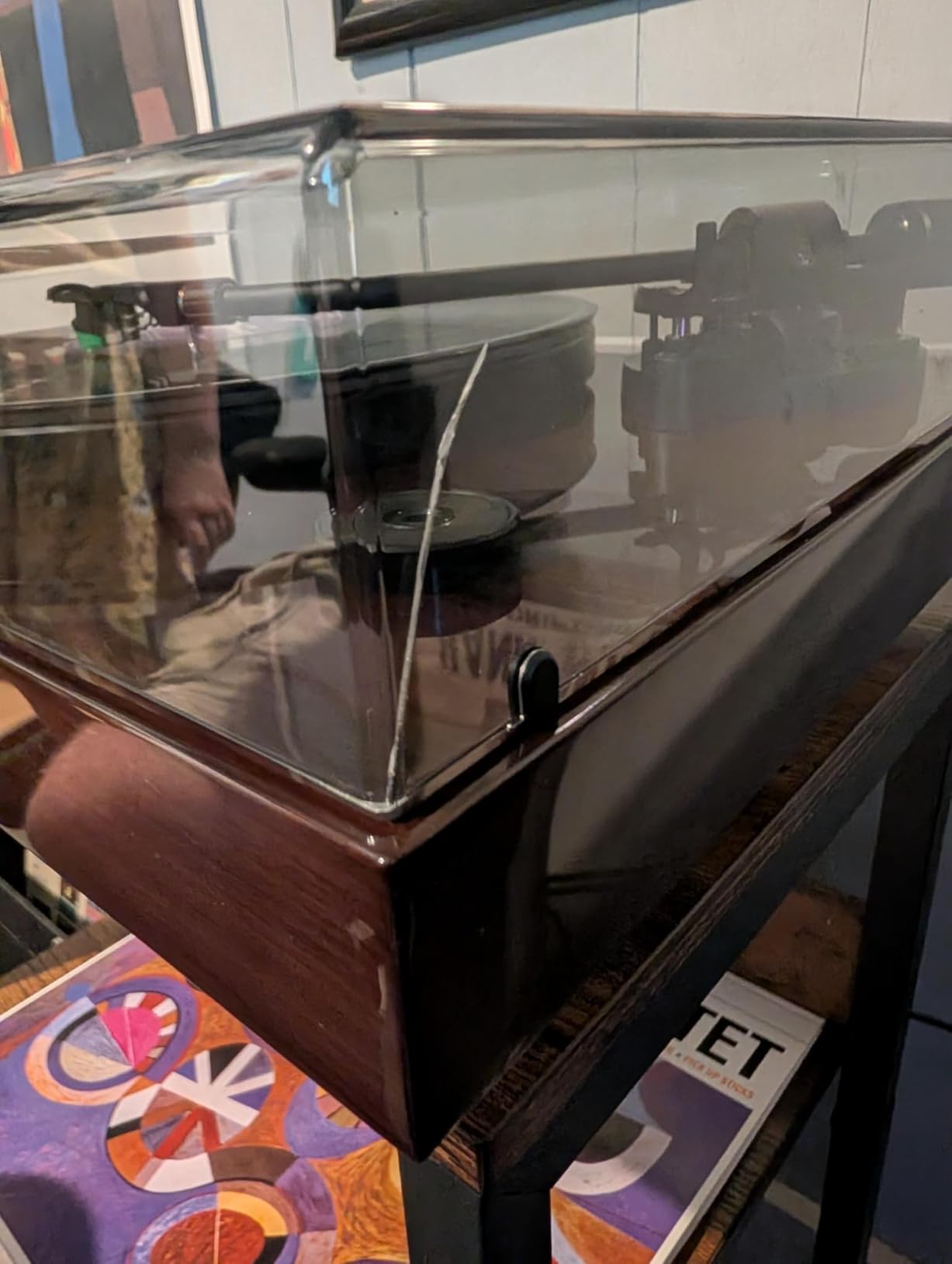 RT81+ Elite High Fidelity Vinyl Turntable Record Player, Audio Technica VM95E Cartridge, Anti-Resonant Platter, Acrylic Mat, Phono Preamp Wood Plinth Adjustable Isolation Feet - Natural Walnut customer photo 2