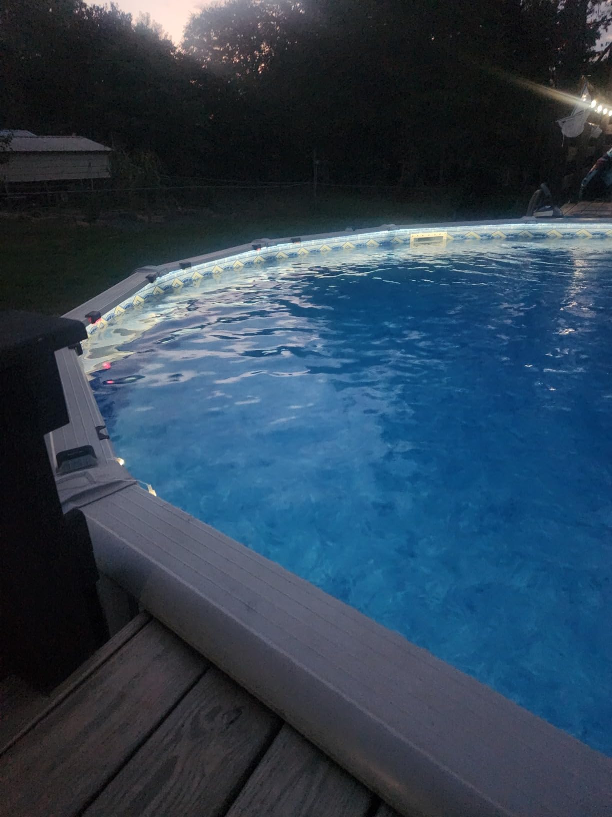 50Ft Solar LED Strip Lights Outdoor, 540 LED Long Strip Lights IP68 Fully Waterproof Acrylic Tape with Remote Self-adhesive, Cuttable Auto ON/OFF Rope Lights for Patio Pool Camping Decor (Warm White) customer photo 1