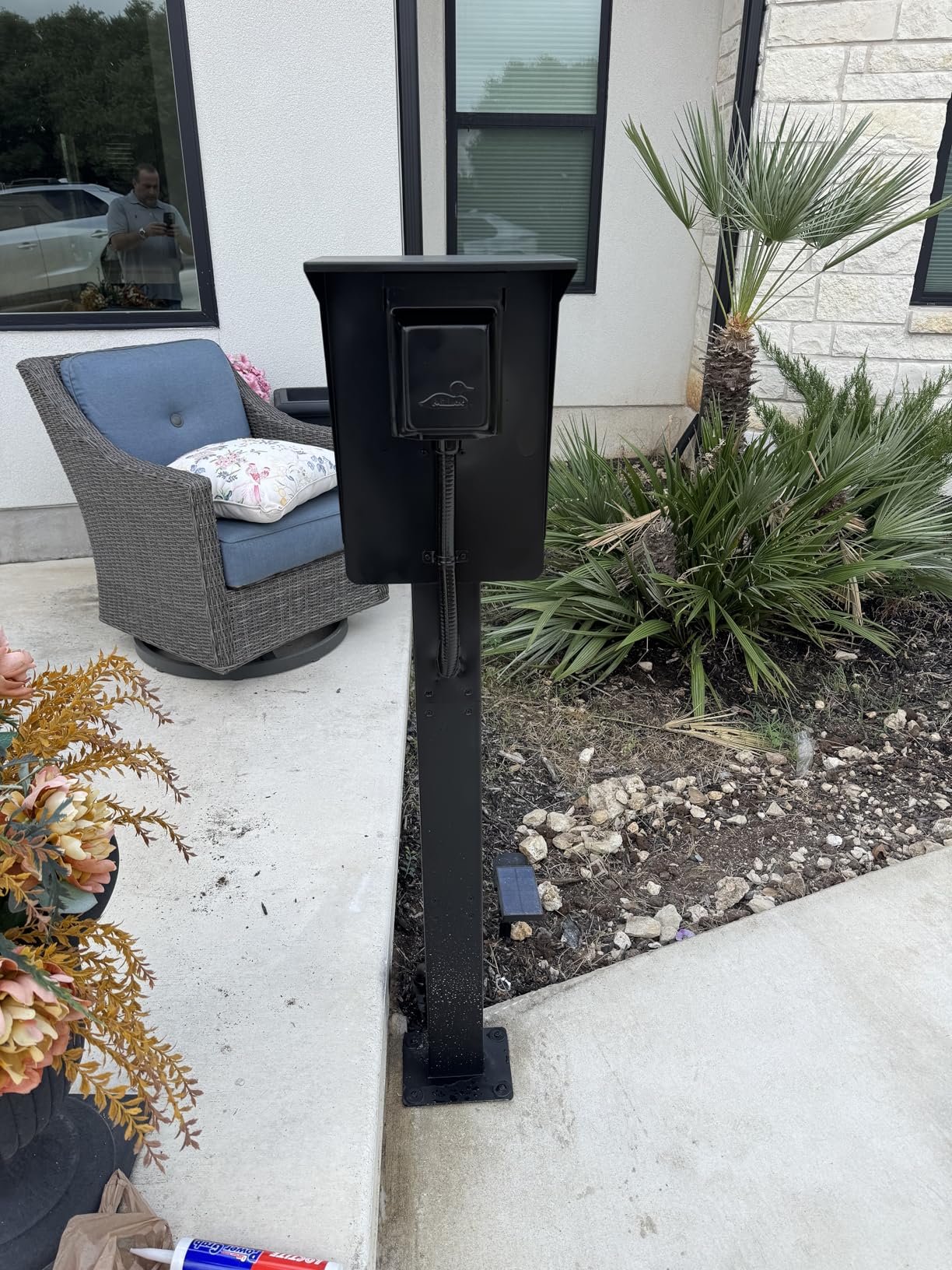 Weatherproof Pedestal with Roof for Tesla Gen3 EV Charging Stations | Heavy-Duty Stand with Top Cover, Compatible with Tesla Mobile Connector & J1772 customer photo 2