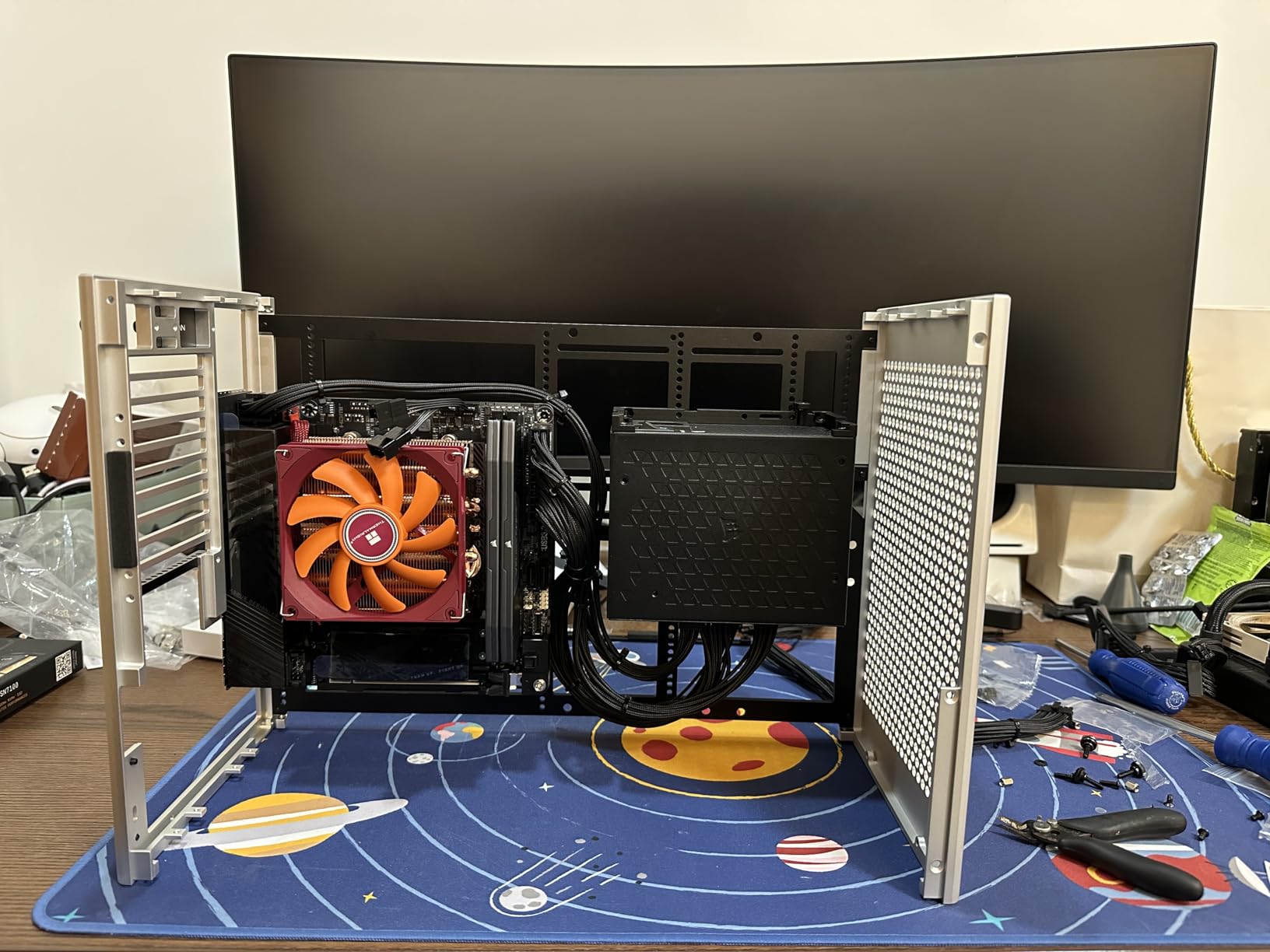 CORSAIR Vengeance DDR5 32GB (2x16GB) DDR5 6000MHz CL30 AMD EXPO Intel XMP iCUE Compatible Computer Memory - Gray customer photo 2