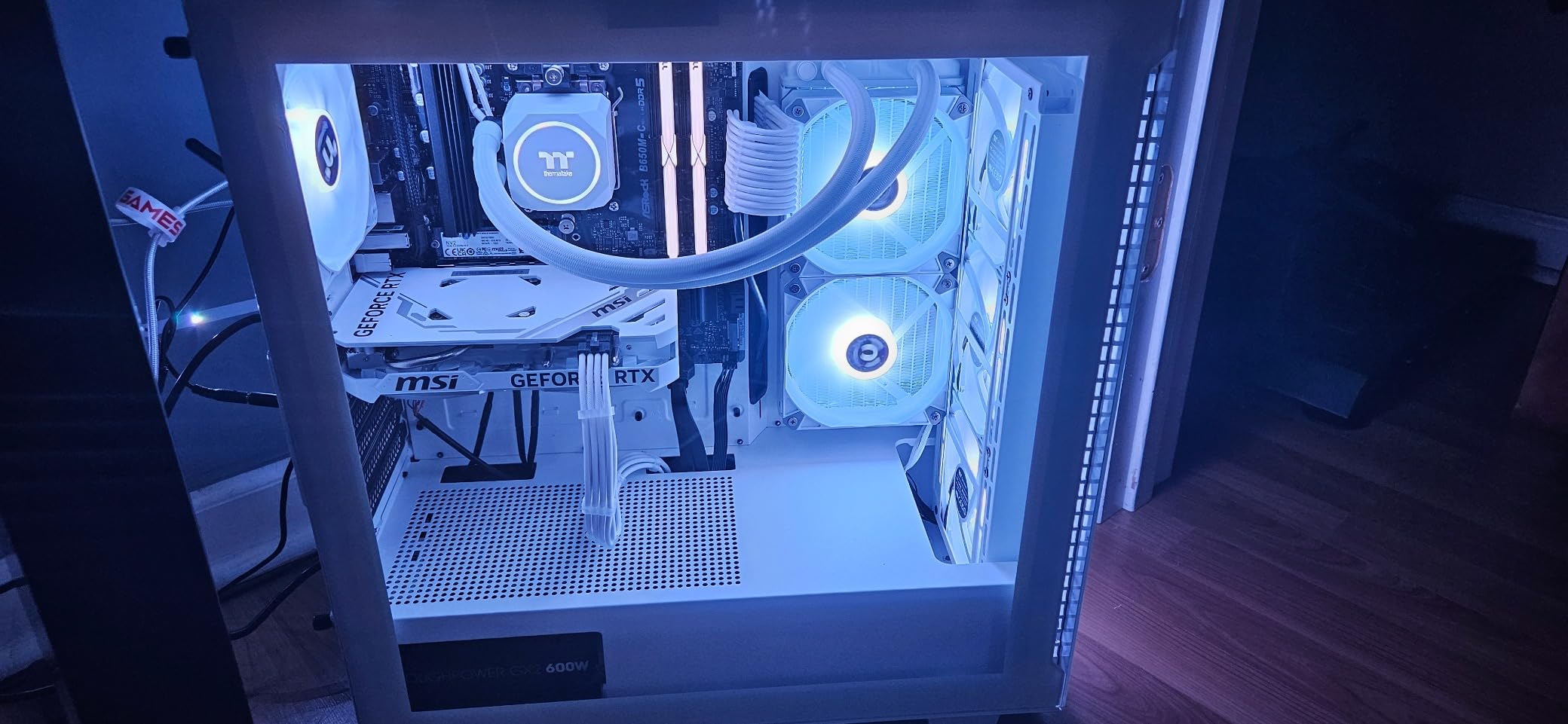 Thermaltake LCGS Avalanche i477T AIO Liquid Cooled CPU Gaming Desktop (Intel Core i7-13700KF, 32GB DDR5 5600MT/s, NVIDIA GeForce RTX 4070 Ti, 2TB NVMe M.2, WiFi) customer photo 1