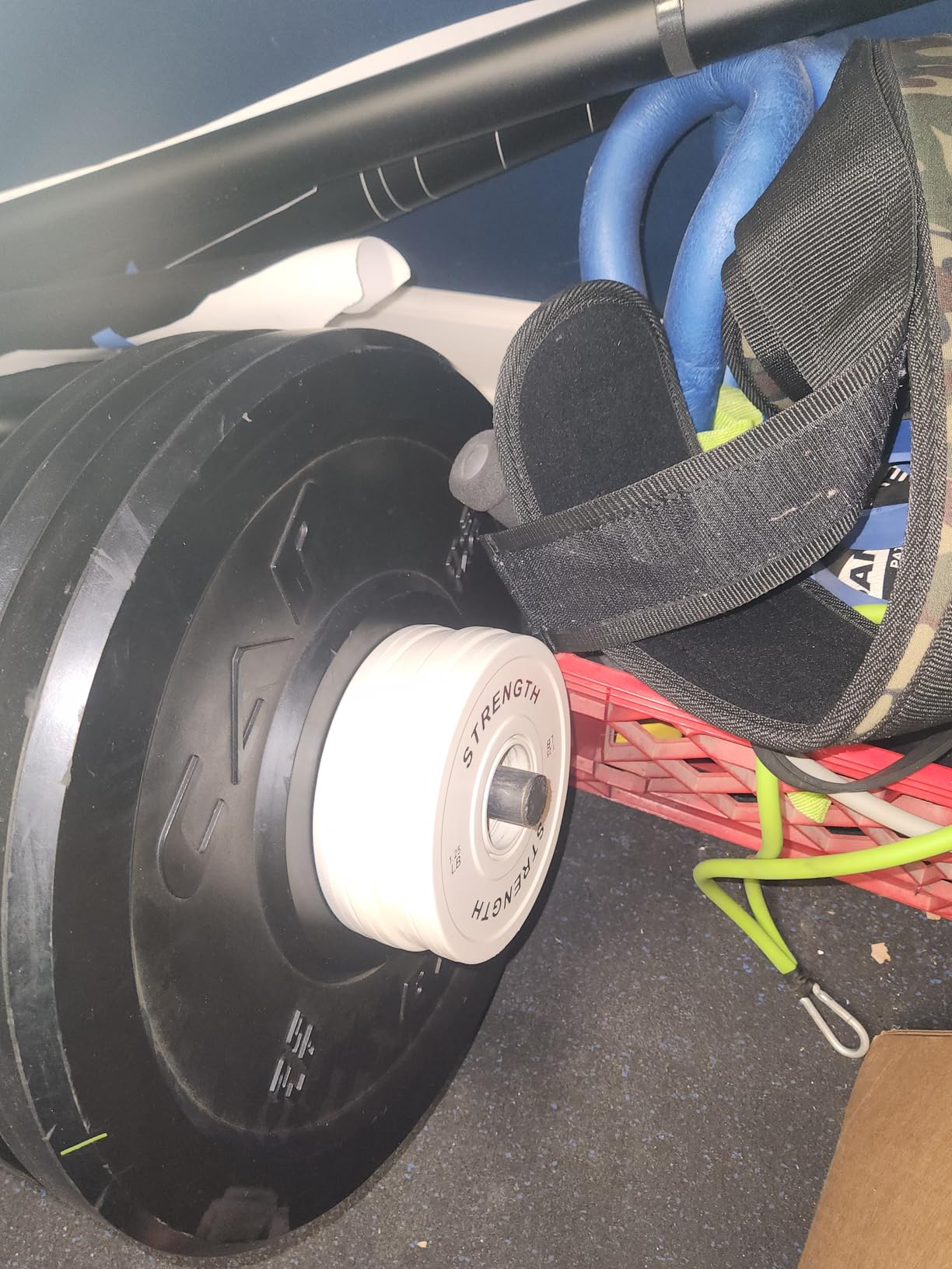 2-Inch Olympic Bumper Plates, 100% Virgin Rubber Low Bounce Barbell Weight Plates for Home Gym Strength Training, 10lb-45lb Black with Color-Coded customer photo 1