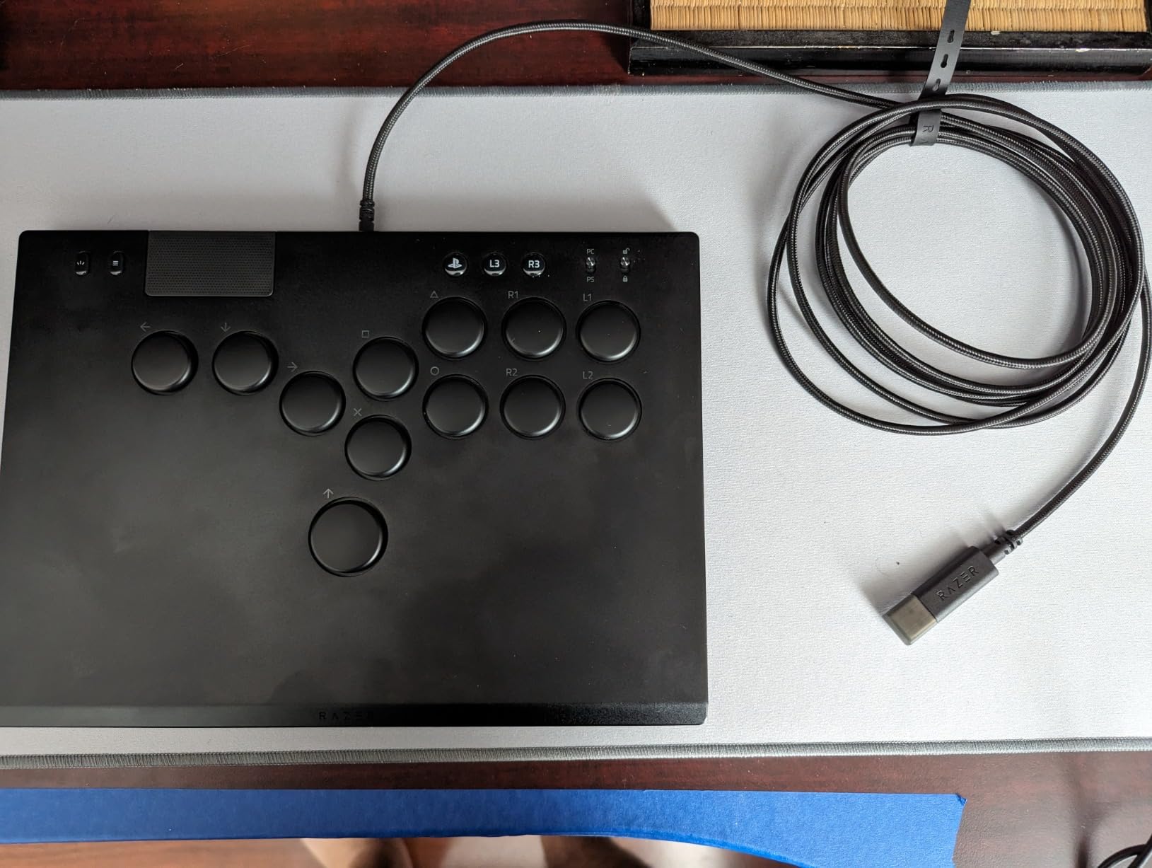 Razer Kitsune All-Button Arcade Controller for PS5 & PC - Low-Profile Optical Switches - Slim Form Factor - Chroma RGB customer photo 2