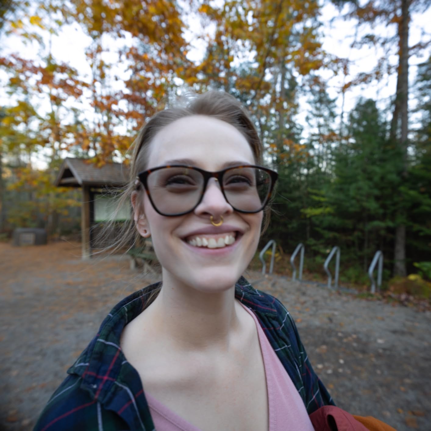 SIRUI Night Walker 35mm S35 Manual Focus Cine Lens, T1.2 Large Aperture RF Mount Lens for RED Komodo, R7, R10, C70, R50 customer photo 2