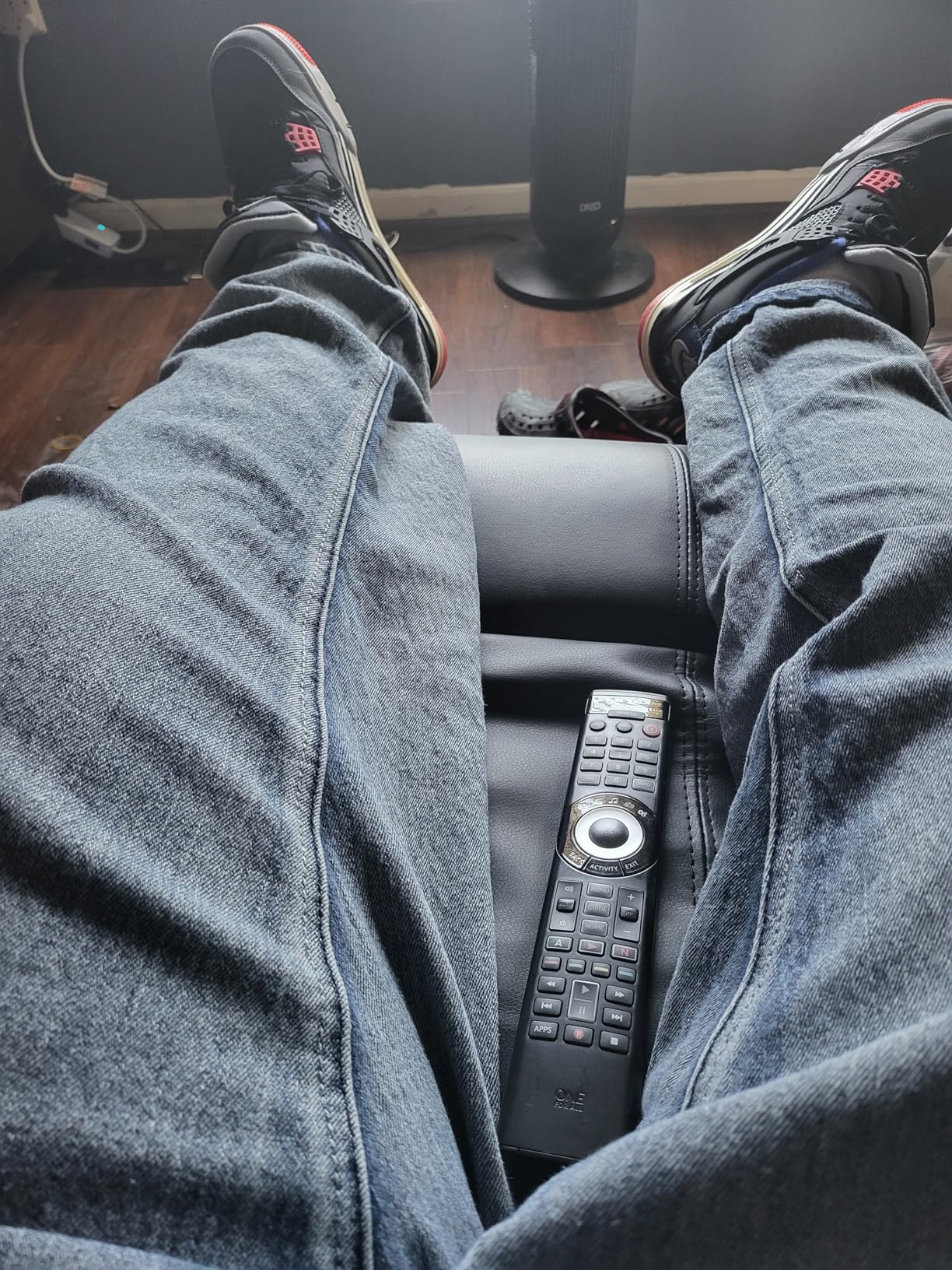 Korser Recliner Chair, Rocking Chair with Massage and Heat, 360 Swivel Recliner Chairs for Adults, Rocker Manual Recliner with Remote Control and Cup Holder for Living Room, Bedroom, Nursery customer photo 1