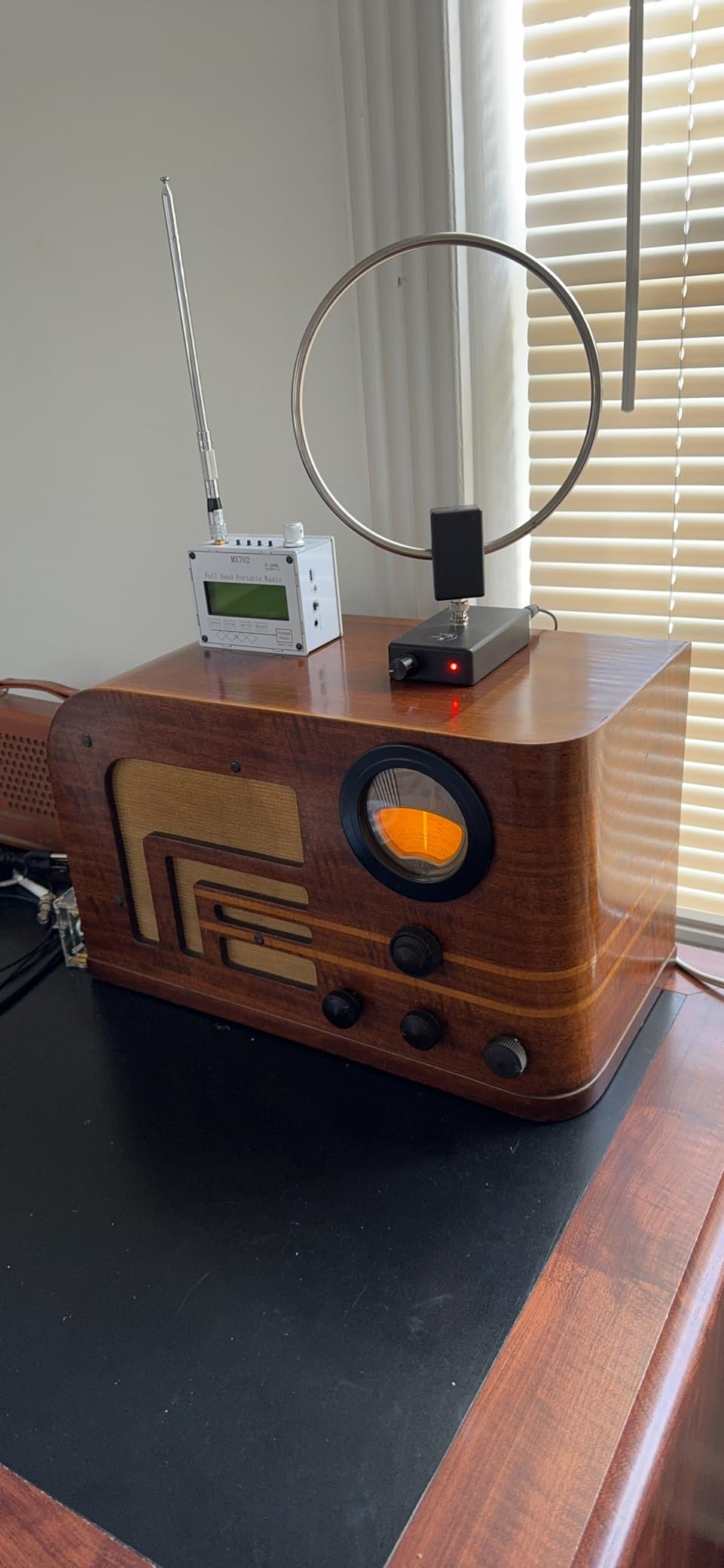 GA800 Loop Antenna, GOOZEEZOO Active Shortwave Radio Antenna with BNC Cable 10KHz-159MHz HF LW MW SW FM Air V Band Portable Receiving Antenna for Ham Radio(Free of Tuning) customer photo 2