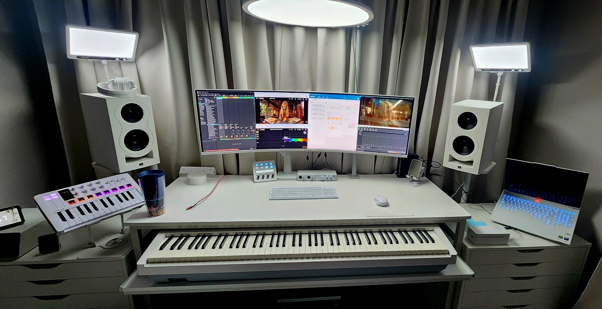 Music Studio Desk with Keyboard Tray and Height Adjustment Bracket, for Full 88 Keys (Black, 88 Keys) customer photo 2