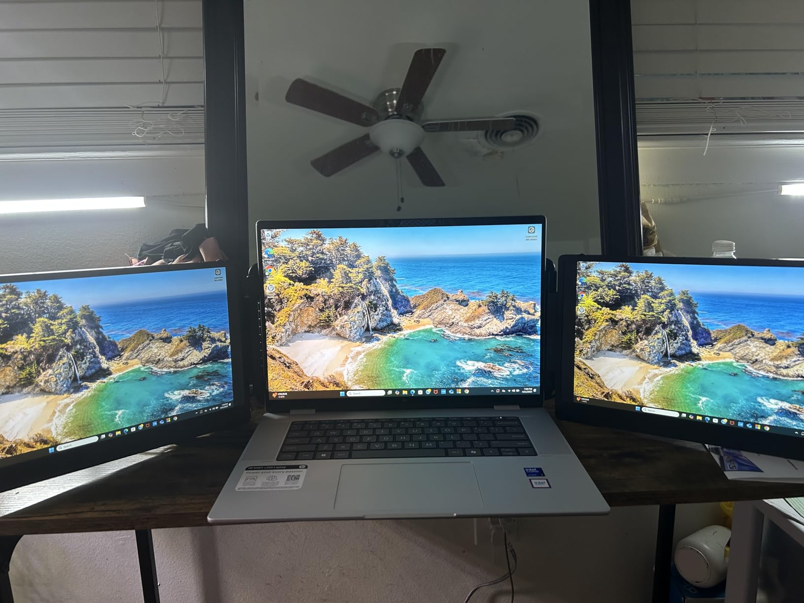 Tablet 2 in 1 Tablets 10 inch Android 15 Tablet Set with Keyboard Case Mouse Stylus Pen, 8GB+32GB customer photo 2