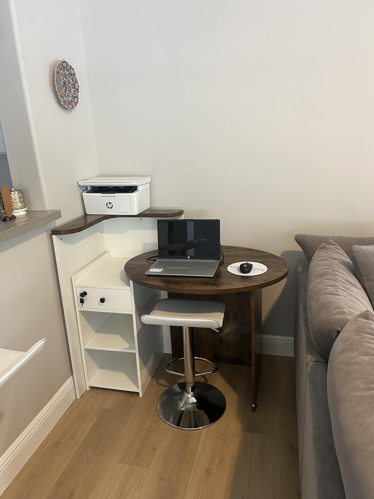 Tangkula Reception Desk, Front Counter Desk with Lockable Drawer & Adjustable Shelf, Oval Desktop, Retail Counter for Checkout, Computer Workstation for Salon Lobby Office, Home Office Desk customer photo 1