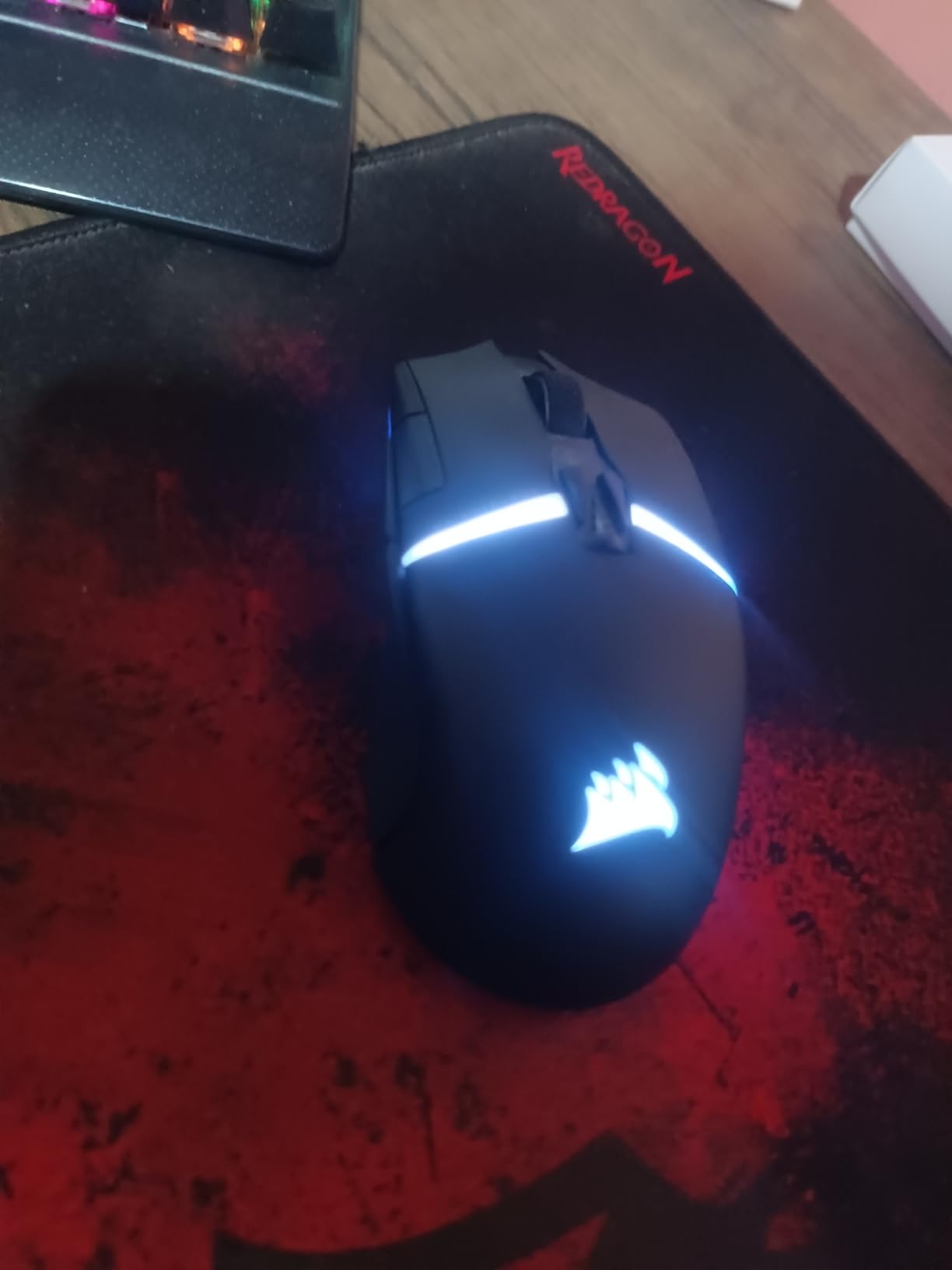 Corsair NIGHTSABRE RGB Wireless Gaming Mouse for FPS, MOBA - 26,000 DPI - 11 Programmable Buttons - Up to 100hrs Battery - iCUE Compatible - Black customer photo 1
