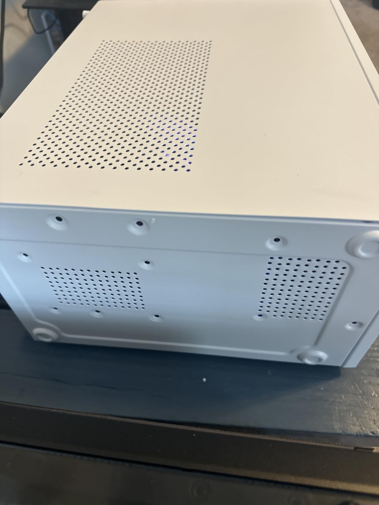 High Airflow Micro ATX Case Slim, Support MATX, Mini-ITX, Micro ATX Case Slim with USB3.0x1 I/O Port, Black with 80MM Fans customer photo 1