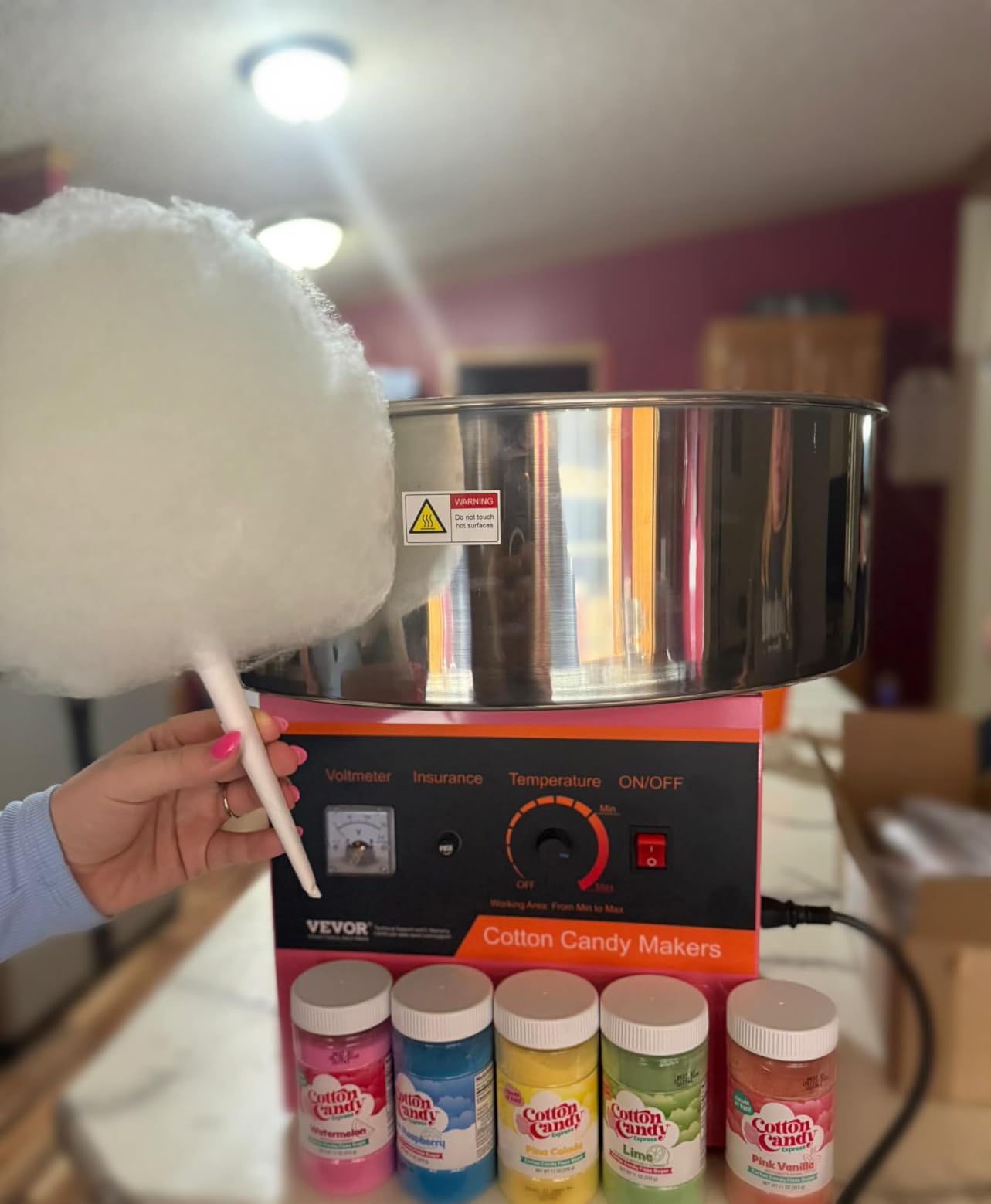 VEVOR Electric Cotton Candy Machine Cart, 1000W Commercial Floss Maker w/Stainless Steel Bowl, Sugar Scoop and Drawer, Perfect for Home, Carnival, Kids Birthday, Family Party, Pink customer photo 1