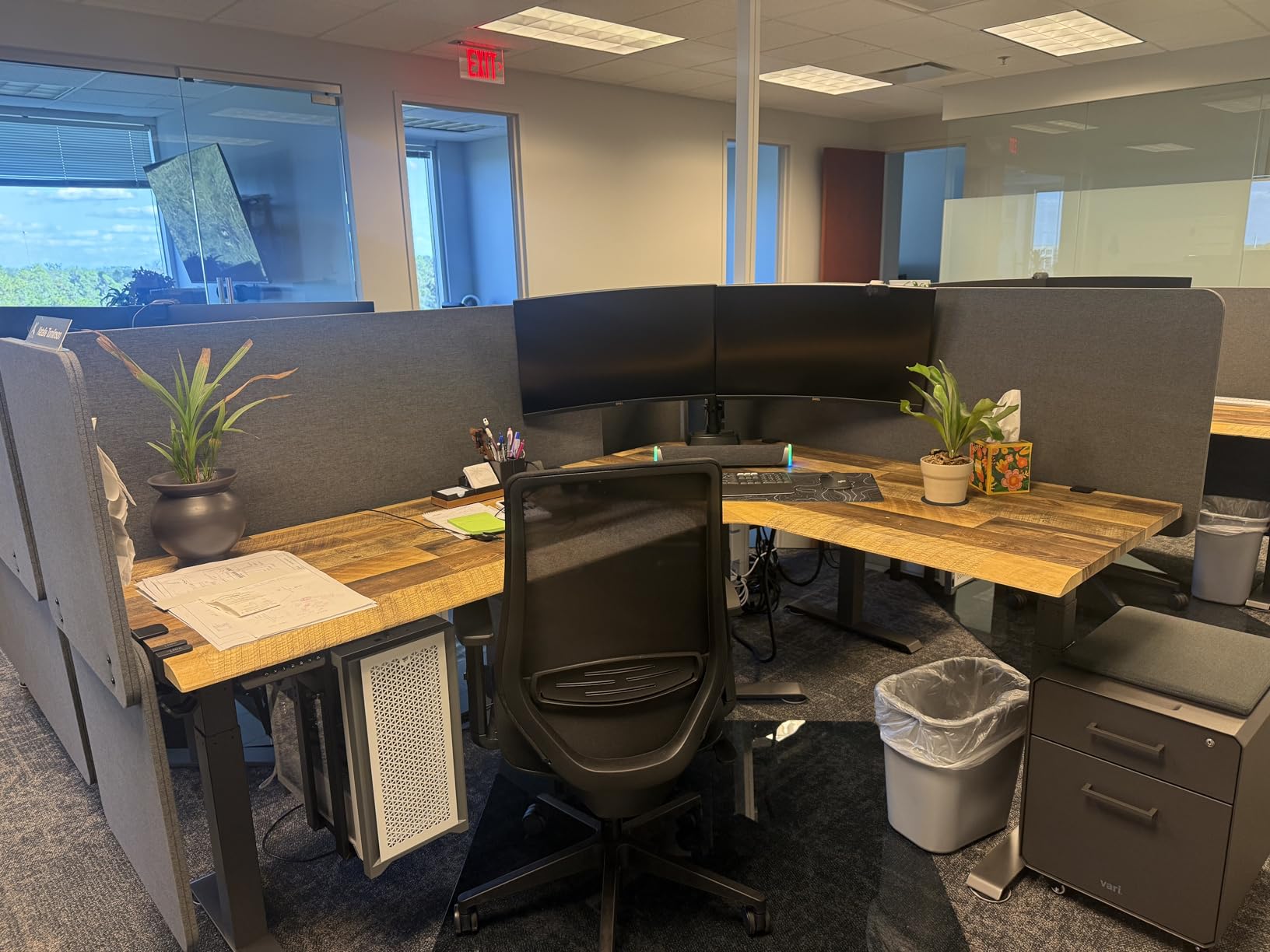 VIVO Clamp-on/Screw-on 71 x 24 inch Privacy Panel System, Sound Absorbing Cubicle Desk Divider, Acoustic Partition, 2 Panels, Gray, PP-2-V072G customer photo 1
