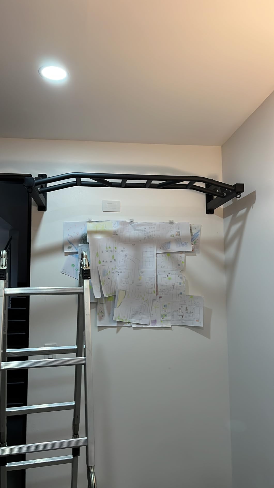 SELEWARE 48'' Heavy Duty Pull Up Bar Wall Mount Multi-function Chin up Bar with Home Gym Cable Pulley System LAT Pulldown Workout Attachments Heavy Bag Hanger customer photo 1