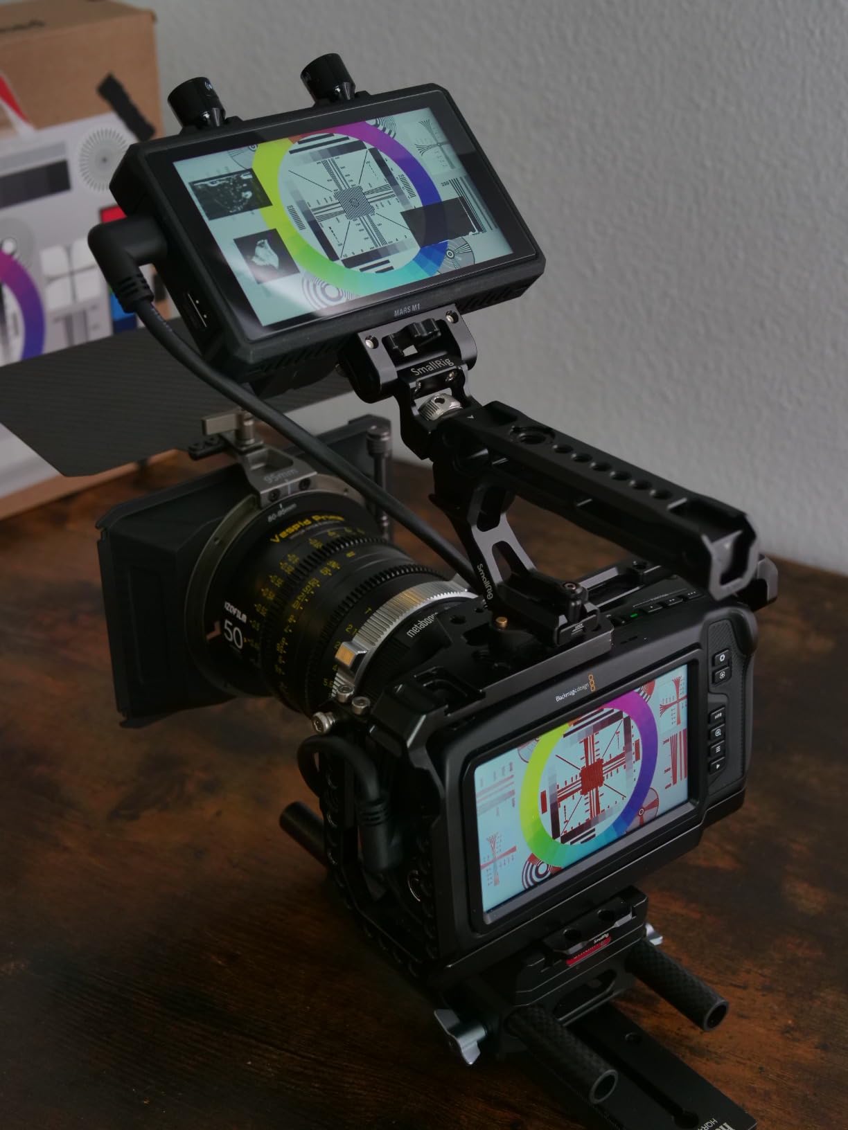 Hollyland Mars M1 Enhanced Wireless Transmitter & Receiver & Monitor, 3-in-1, SDI/HDMI Wireless Video Transmission System with 450ft (150m) Los Range and 0.08s Ultra-Low Latency, Solo Kit customer photo 1