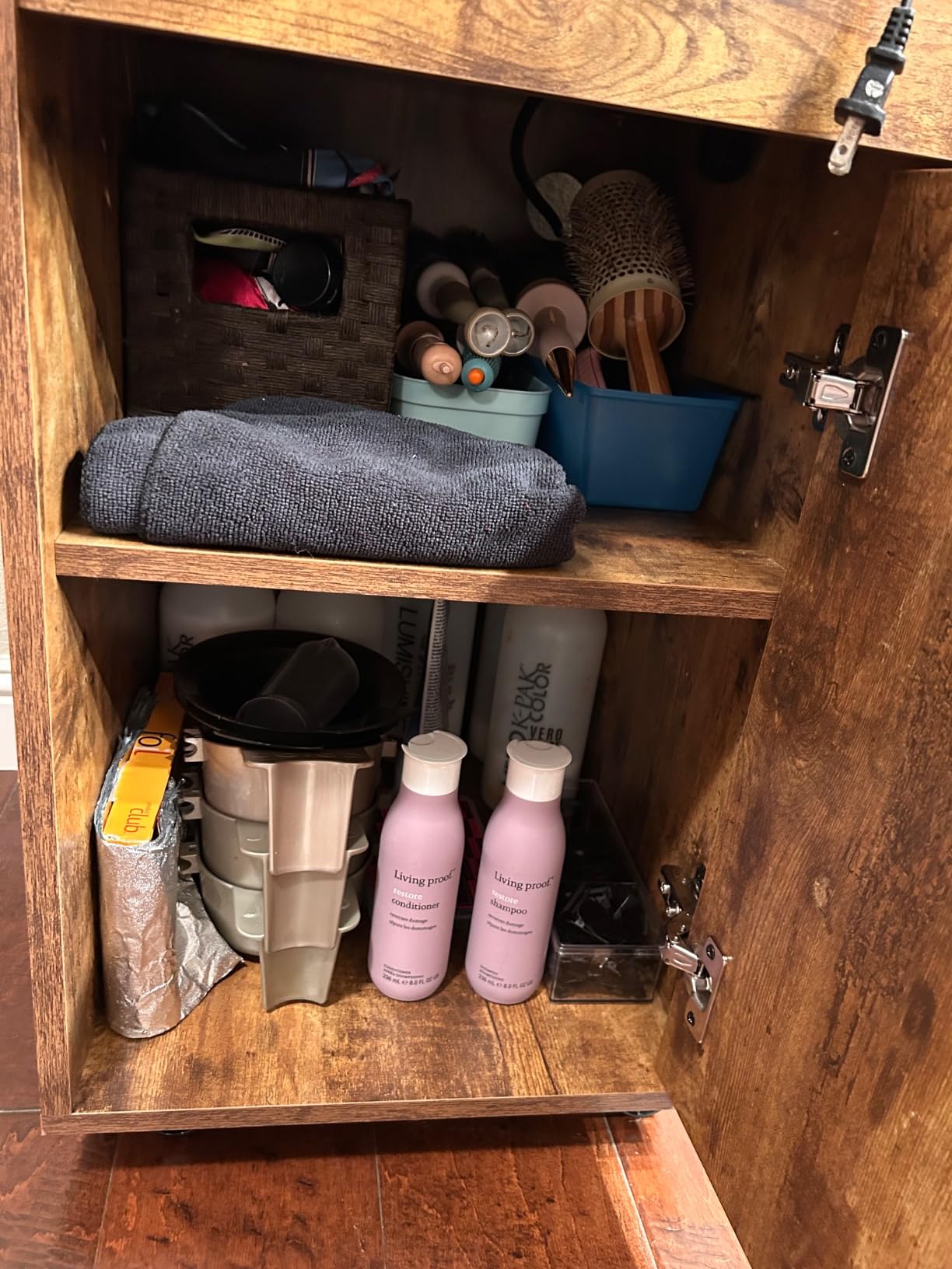 Salon Trolley Cart with Charging Station, Sturdy, Rustic Brown, Hair Stylist customer photo 2