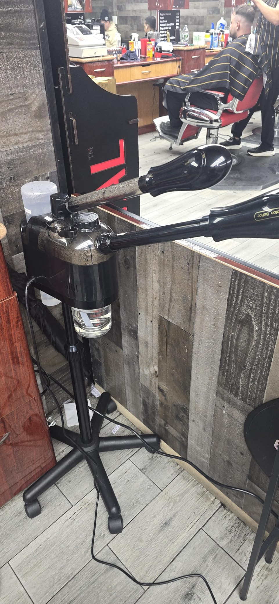 Professional Facial Steamer for Deep Hydration,2in1 Ozone Face Steamer with 5X Magnifying Lamp,Suitable for Home Use or Beauty Spa Deep Cleansing and Hydration customer photo 1