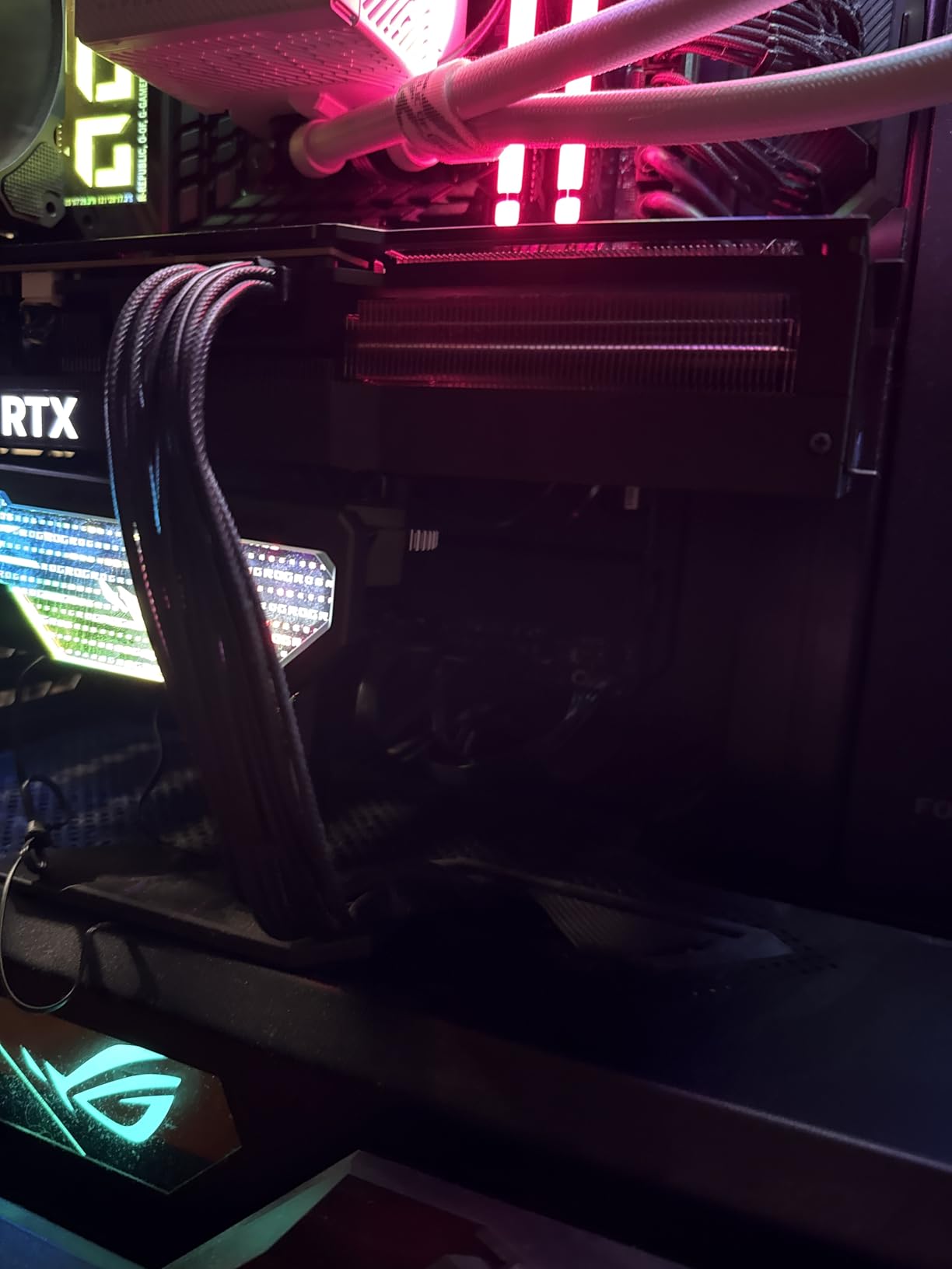 Corsair MP700 PRO 2TB M.2 PCIe Gen5 x4 NVMe 2.0 SSD - M.2 2280 - Up to 12,400MB/sec Sequential Read - High-Density TLC NAND customer photo 1