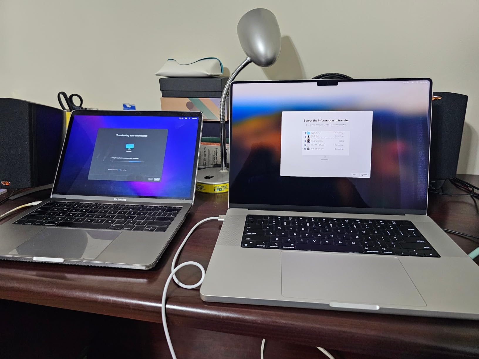 Apple 2023 MacBook Pro Laptop M3 Pro chip with 12-core CPU, 18-core GPU: Built for Apple Intelligence, 16.2-inch Liquid Retina XDR Display, 18GB Unified Memory, 512GB SSD Storage; Space Black customer photo 2