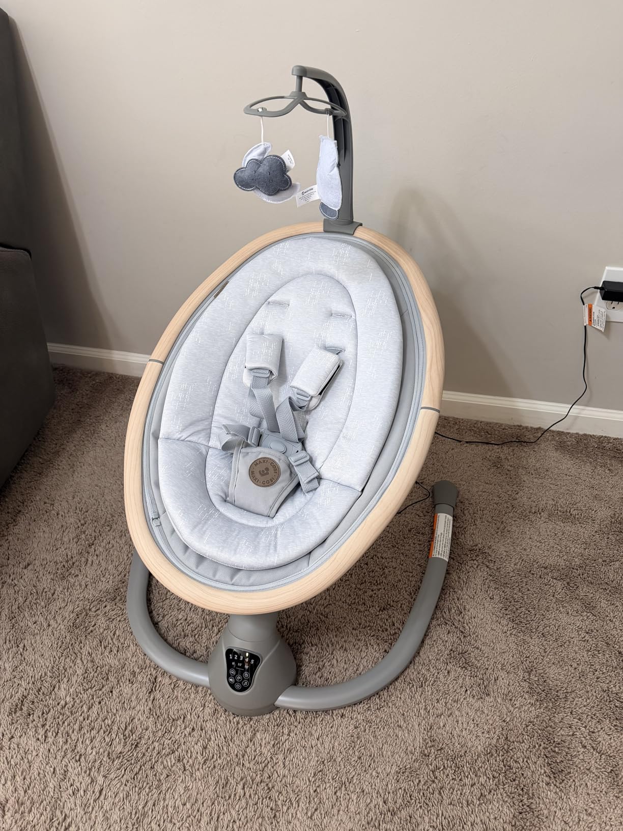 Maxi-Cosi Cassia Smart Baby Swing for Infants, Portable Foldable Swing with Music, 360 Rotation, 5 Speeds, 12 Melodies, EcoCare Fabric, Auto Motion Sensor, 2 Reclines, Classic Graphite customer photo 1