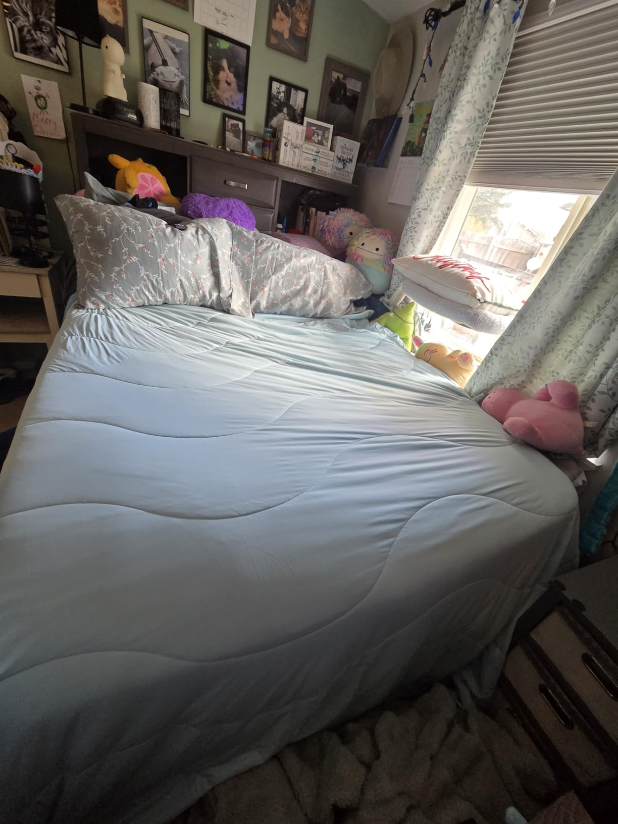 REST Evercool Cooling Comforter, King/Cali King, Blanket for Hot Sleepers, All Season Bedding to Keep Cool for Night Sweats, Breathable Lightweight Duvet, 106x90 Inches, Midnight Blue customer photo 1