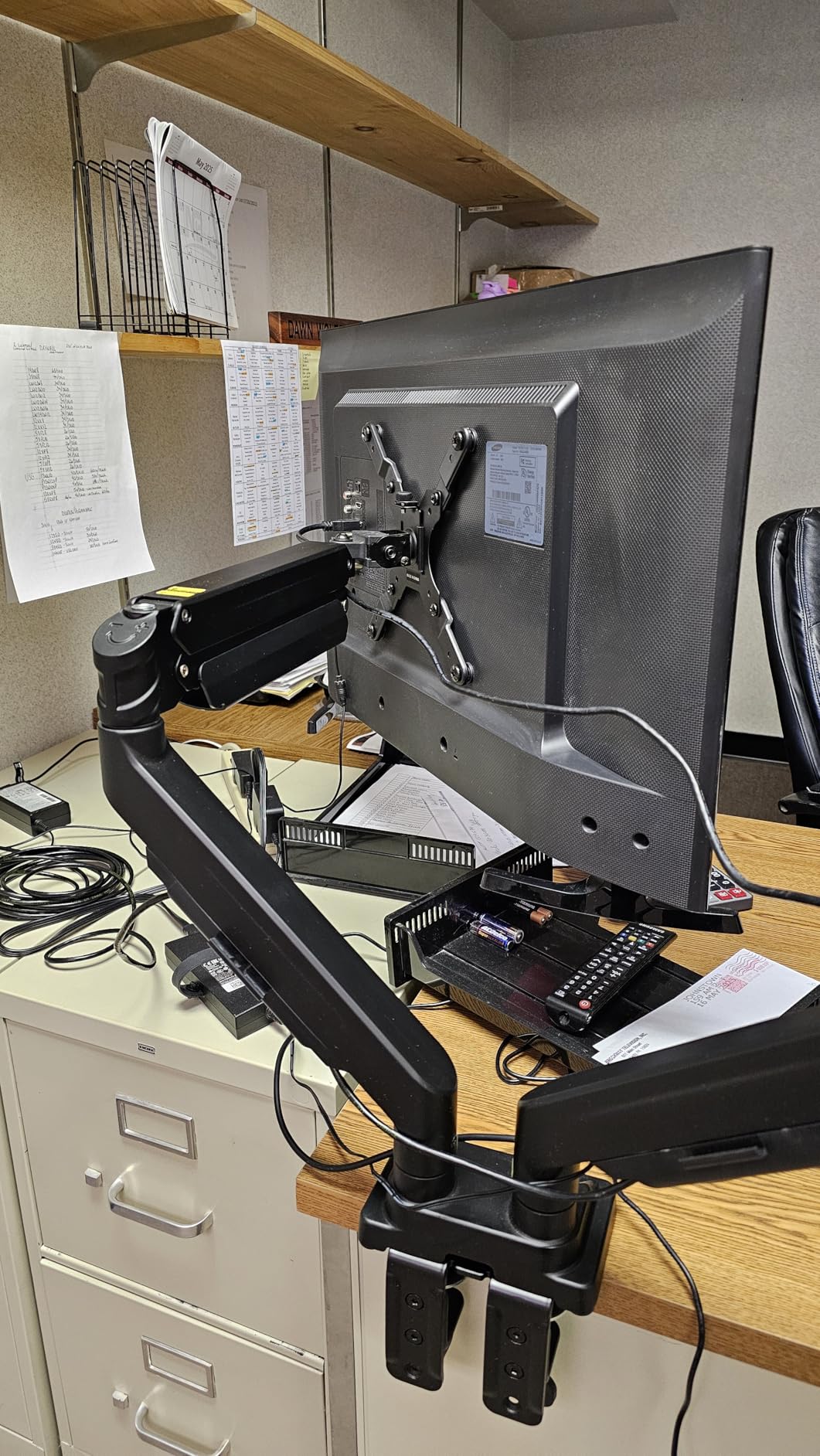 Dual Monitor Mount for Screens up to 43