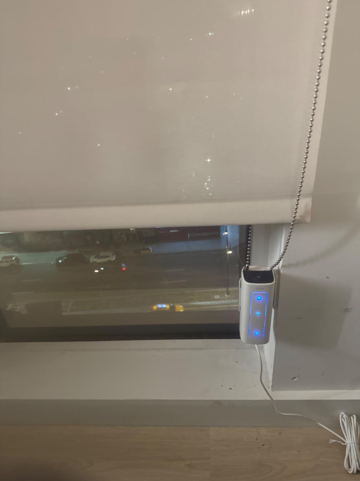 RYSE SmartShade & Wired Plug | Retrofit & Upgrade Existing Beaded Blinds | Convert Normal Shades into Motorized Electric Shades | Easy Control with RYSE Smartphone App | Lifts Blinds up to 9ft x 9ft customer photo 2