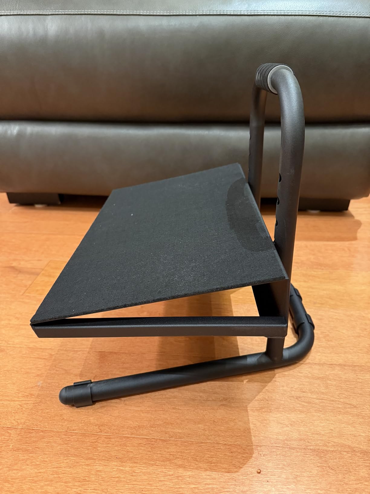Height Adjustable Standing Foot Rest with Soft Grip Handle,Under Desk Footrest for Standing and Sitting,All-Steel Construction,Black customer photo 2
