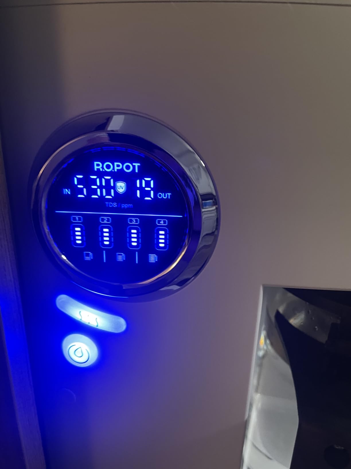 Bluevua RO100ROPOT Countertop Reverse Osmosis Water Filter System, Portable RO Filtration with Remineralization, No Installation, WQA Certified - ROPOT-UV, 6-Stage RO customer photo 1