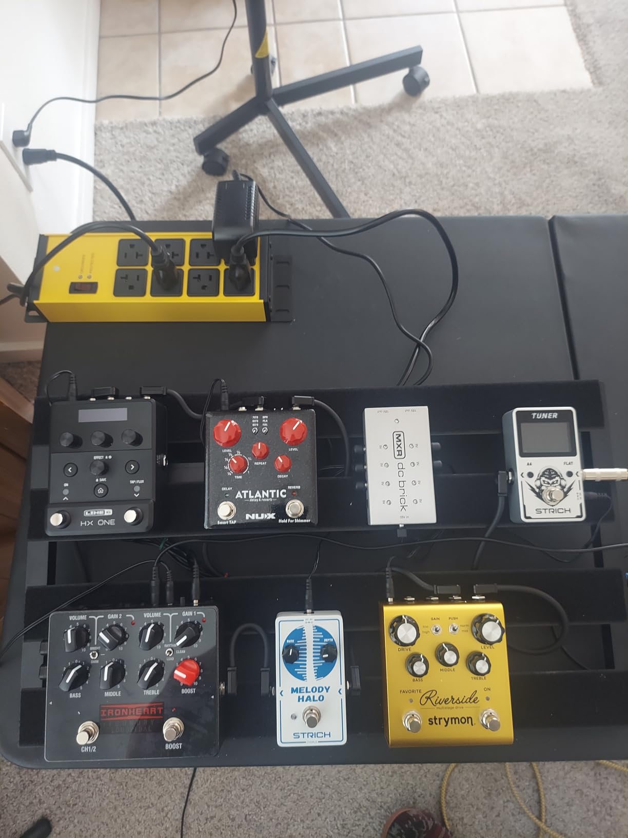 STRICH Guitar Pedal Board Aluminum Alloy 1.2lb Super Light Effect Pedalboard 15'' x 8.66'' with Carry Bag, MINI+ 15 customer photo 1