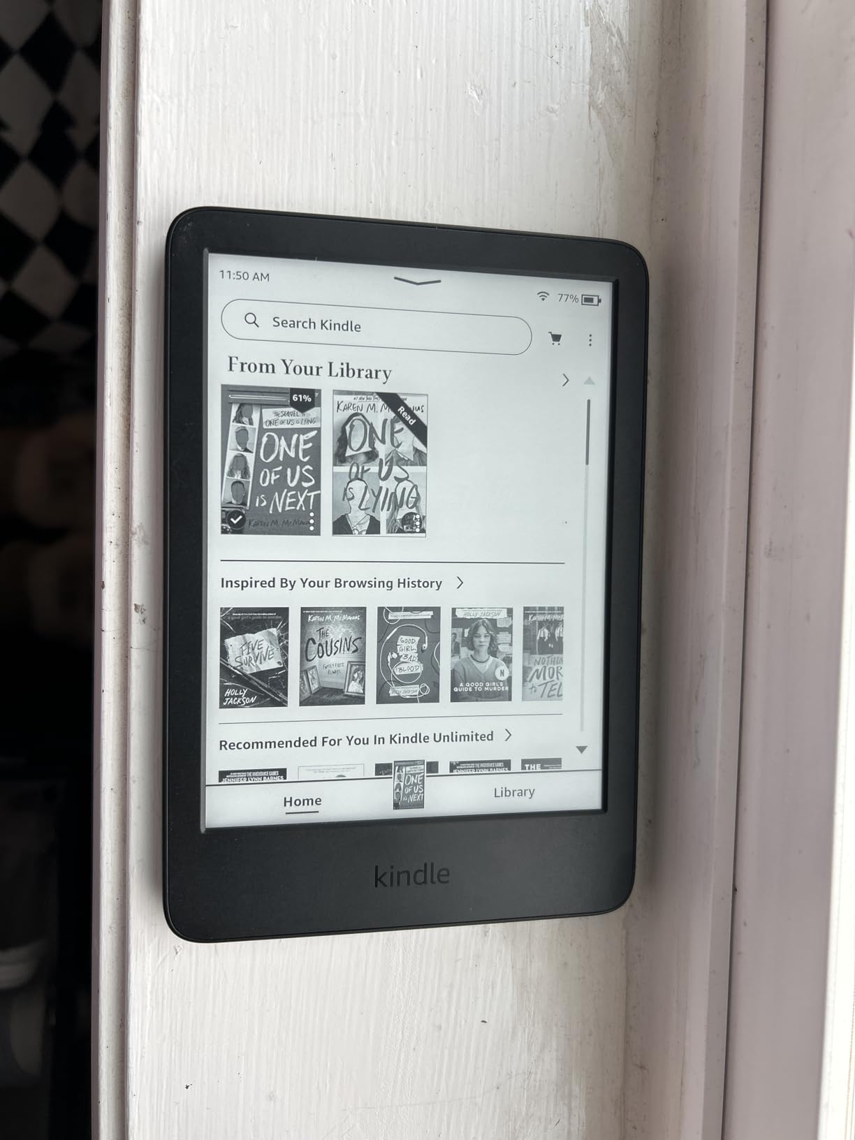 Like-New Amazon Kindle 16 GB (newest model) - Lightest and most compact Kindle, now with faster page turns, and higher contrast ratio, for an enhanced reading experience - Matcha customer photo 1