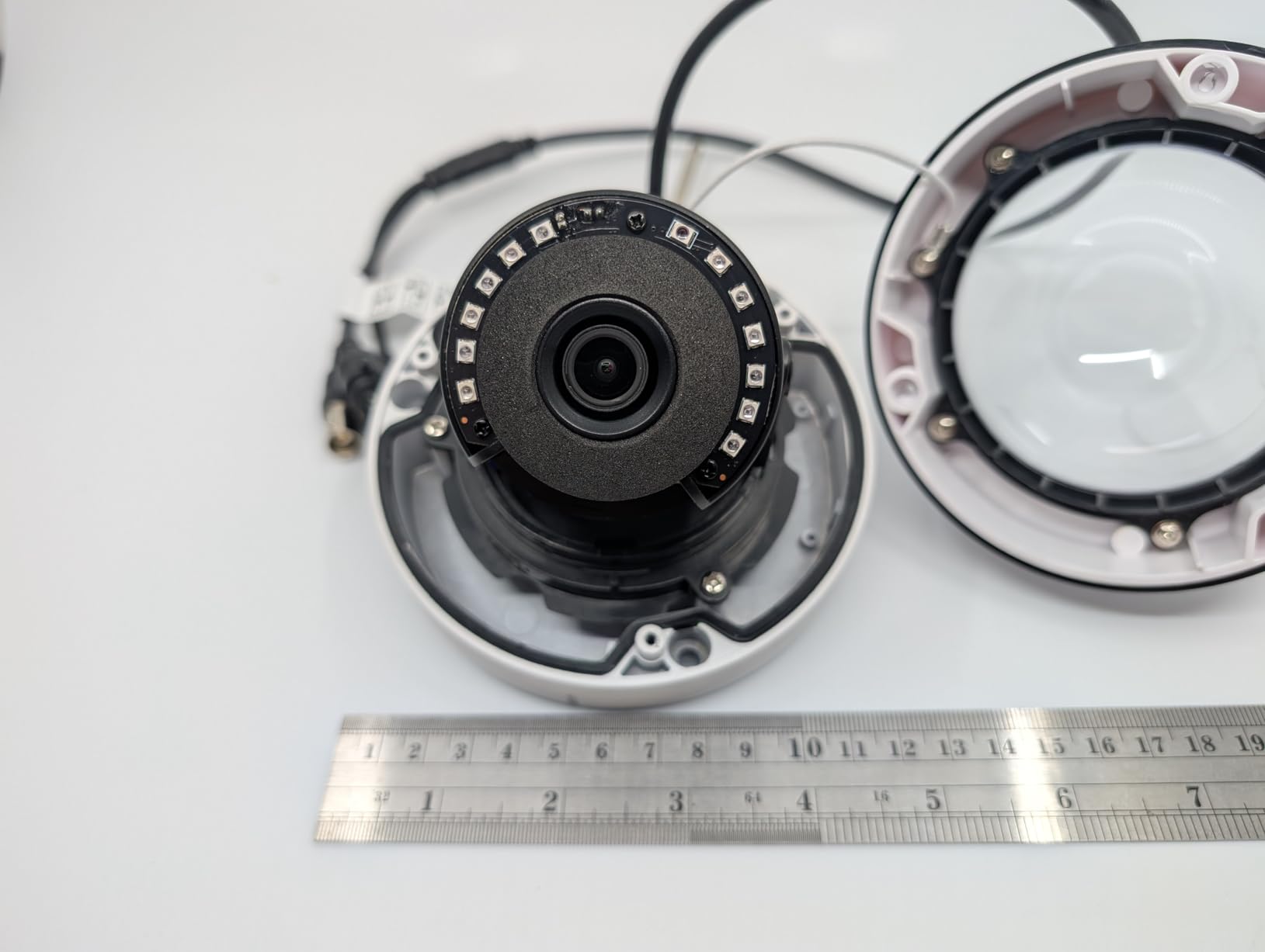 EVERSECU 1080P Ik10 Vandalproof HD Analog Metal Dome Security Camera with Infrared LEDs, 2MP (HD-TVI/AHD/CVI/Analog) 4-in-1 Coaxial Wired BNC CCTV Camera with Wide Angle 3.6mm Lens customer photo 1