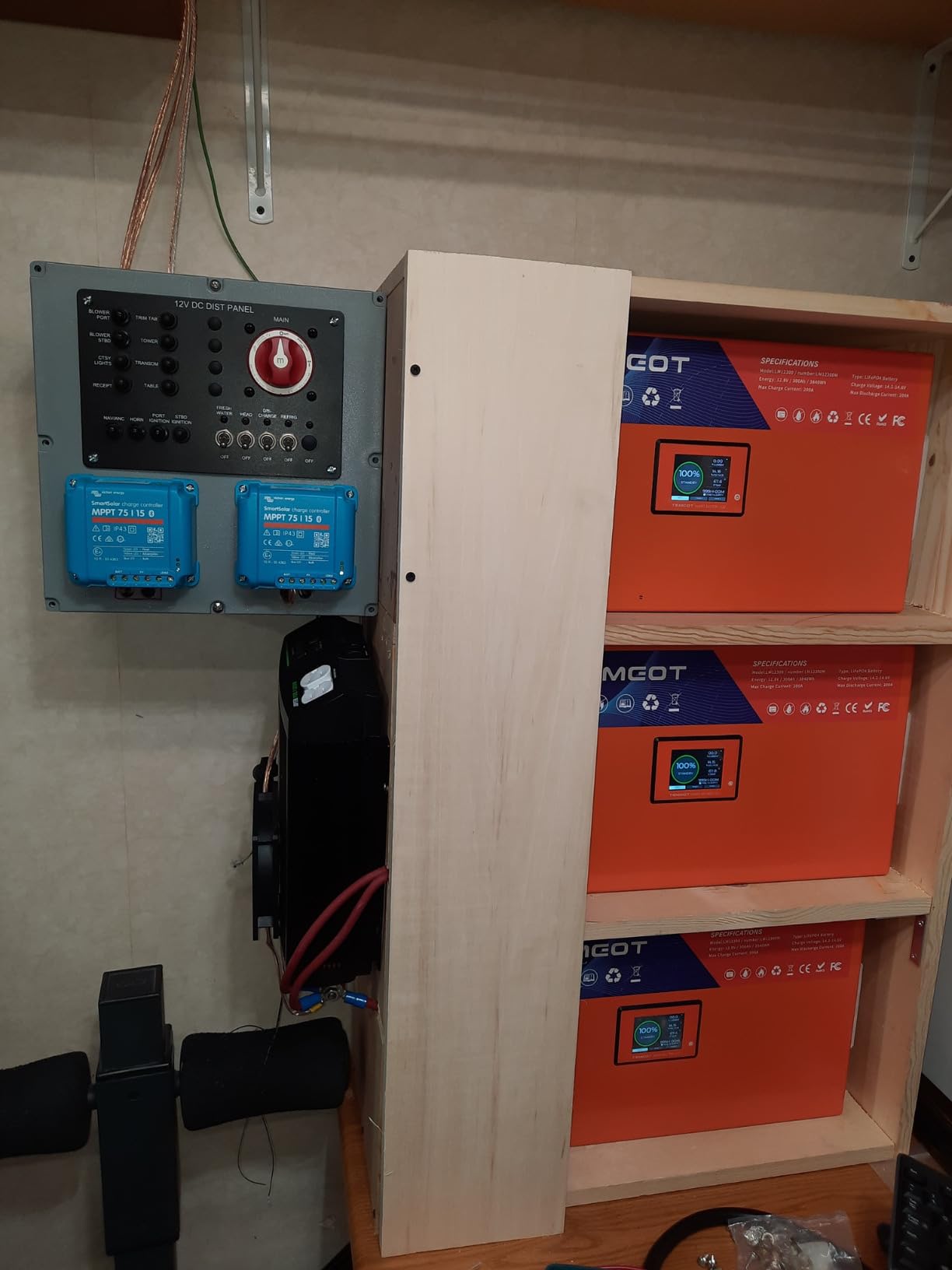 12V 100AH Group 24 Self-Heating LiFePO4 Lithium Battery with Touchable Smart Display & APP Monitoring customer photo 1