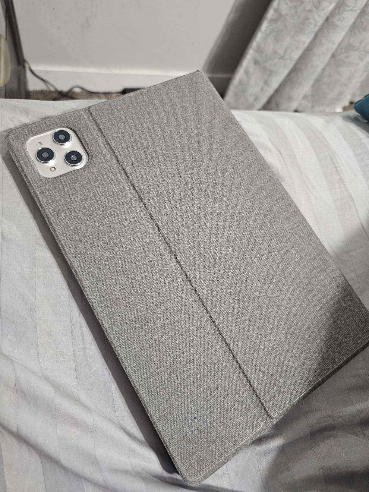 Android Tablet 2026 Latest 10 inch Tablet with Keyboard,128GB ROM 16GB RAM TF1TB Expand,Octa-Core,5GWiFi,1080FHD,13MP+8MPCamera,Bluetooth5.0,GPS,Mouse,Case,Black customer photo 1