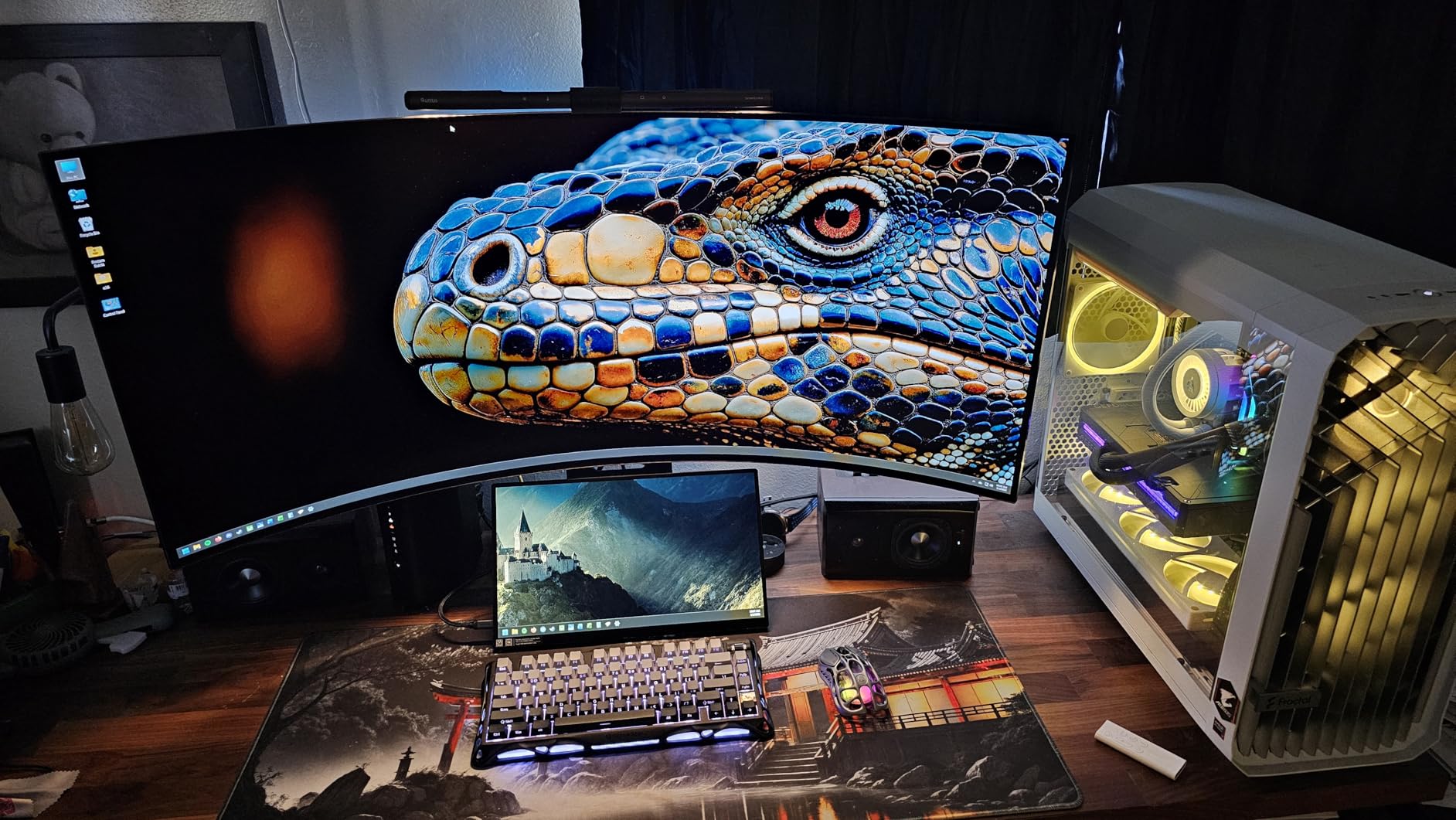 15.6'' Portable Monitor Touchscreen, FHD IPS Touch Screen with Tempered Glass, Travel Monitor with Kickstand & Speaker customer photo 2