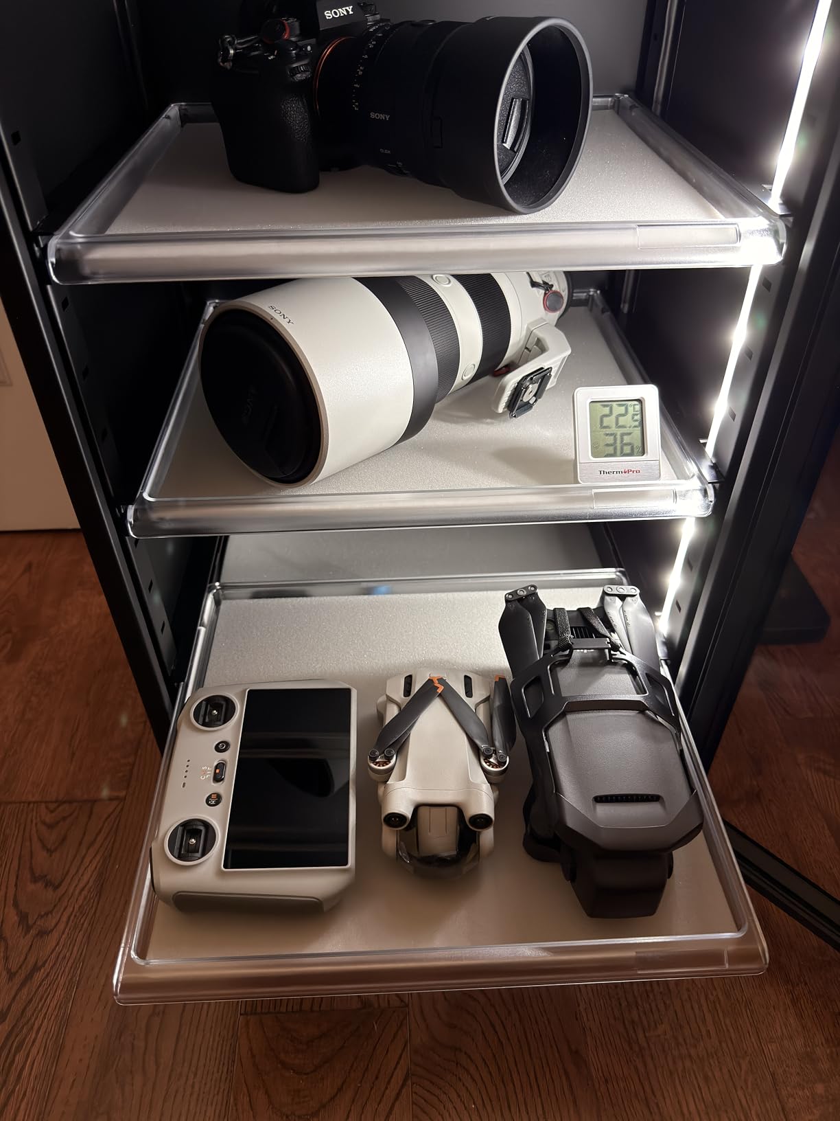 SLINGER 125L Dehumidifying Dry Cabinet Box - Digital Control with Temperature Humidity LED Dual Screen customer photo 2