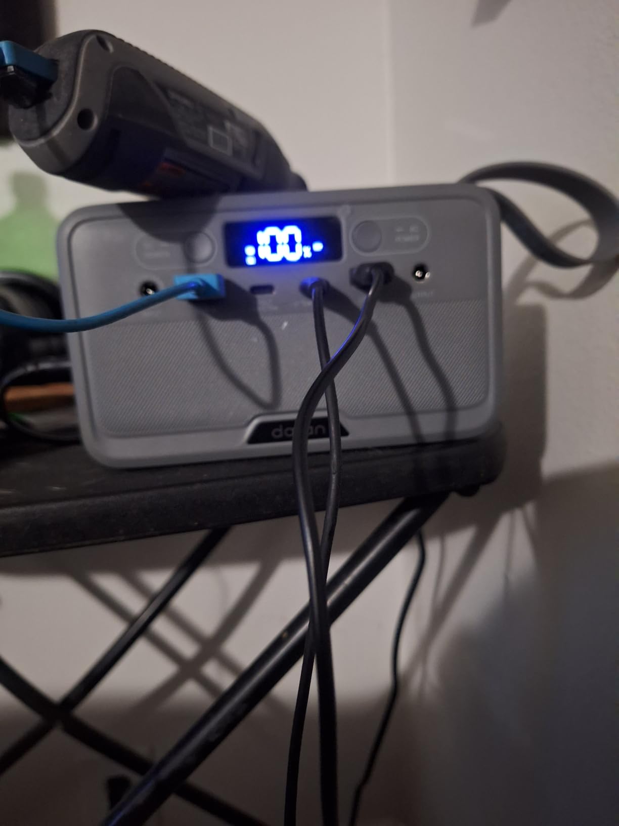 Portable Power Station 28,000mAh LiFePO4 Battery 100W(200W Peak) Solar Power Bank, Portable Charger Small Generator with AC Outlets & PD Fast Charging for Home/Laptop/Camping(Solar Panel Optional) customer photo 1