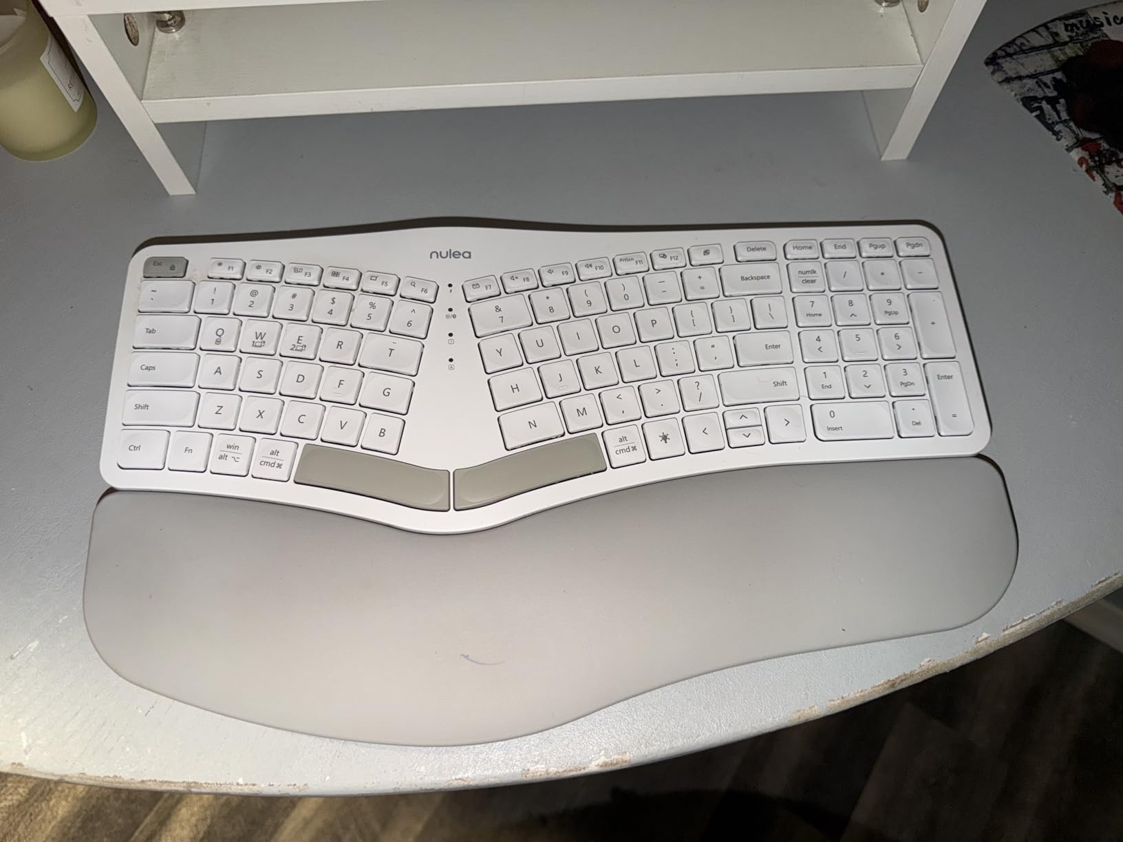 Nulea RT05 Wireless Ergonomic Keyboard, Split Keyboard with Wrist Rest, USB-C Charging, 7-Color Backlight, Natural Typing, Bluetooth and USB Connectivity, Compatible with Windows/Mac customer photo 1