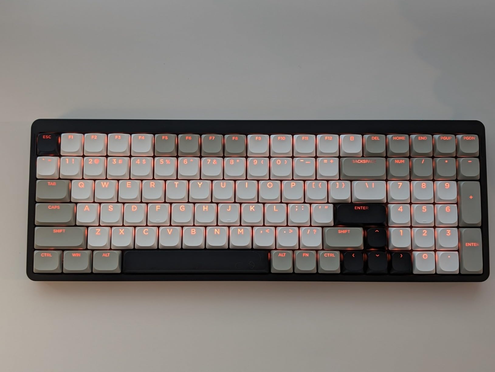 NuPhy Air96 V2 Wireless Mechanical Keyboard, 100 Keys RGB Backlit Keyboard, Supports Bluetooth 5.1, 2.4G and Wired Connection, for PC/Laptop/Windows/Mac - Grey Gateron Brown Switch customer photo 2