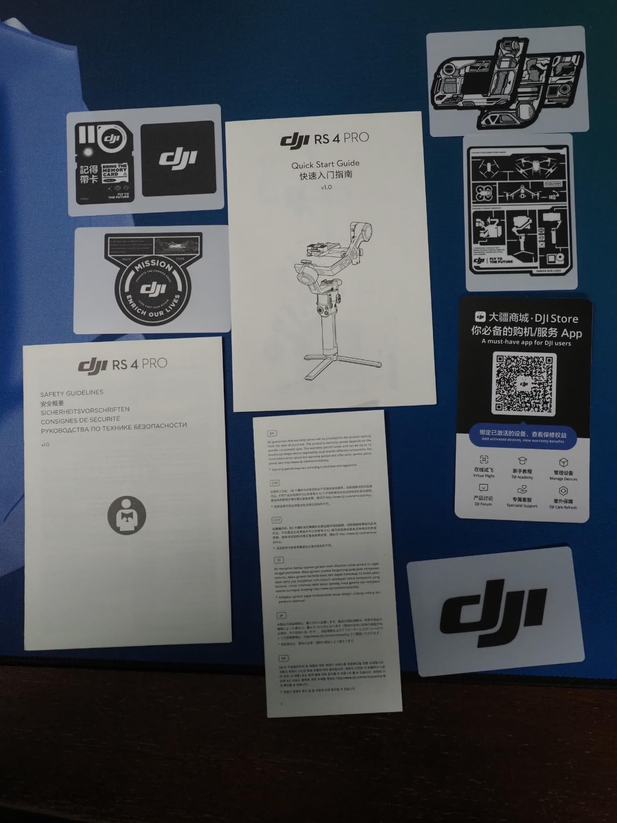 DJI RS 4 Pro, 3-Axis Gimbal Stabilizer for DSLR and Cinema Cameras Canon/Sony/Panasonic/Nikon/Fujifilm, 2nd-Gen Native Vertical Shooting, 4.5kg (10lbs) Payload customer photo 2