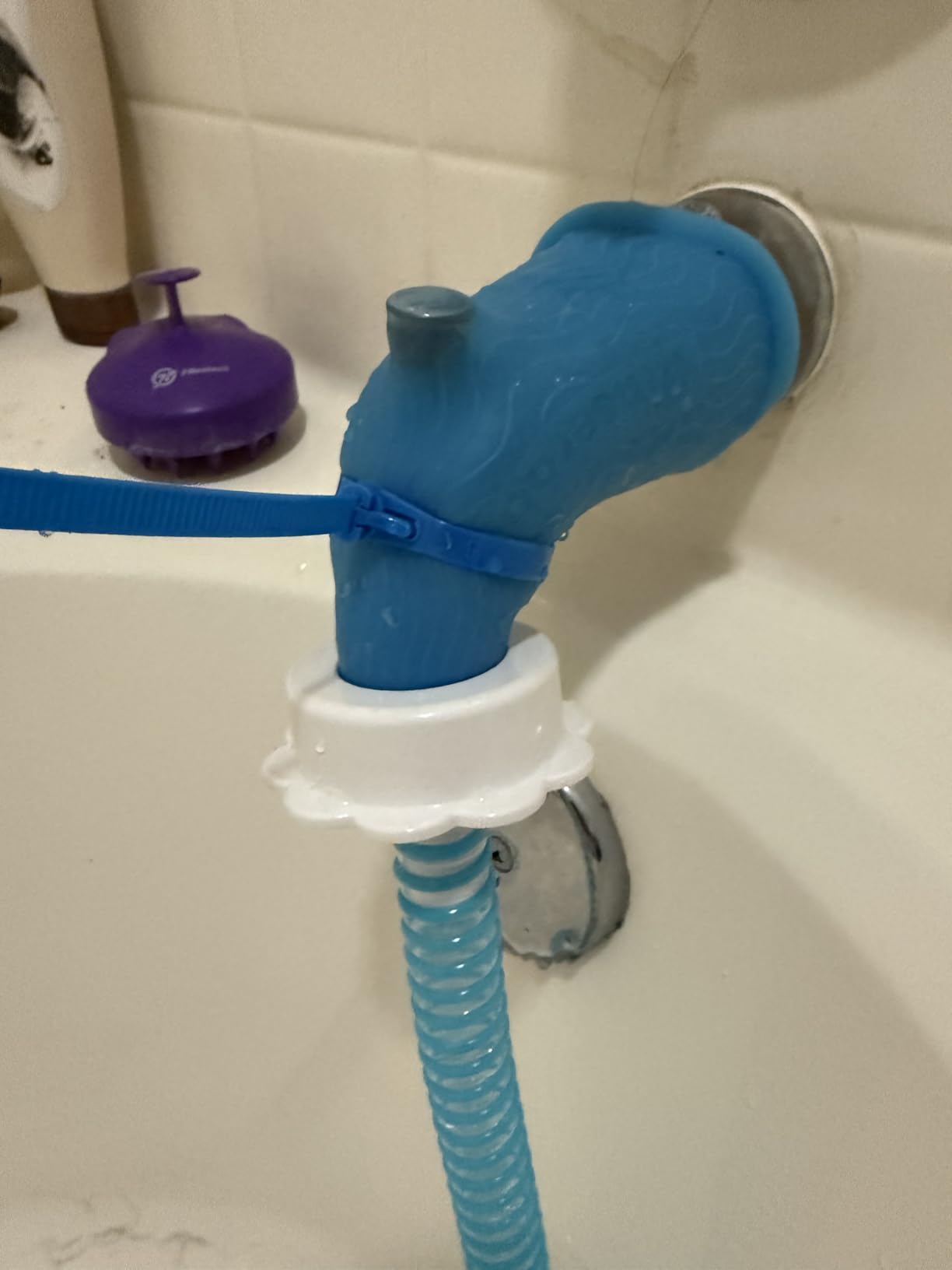 Rinseroo Slip-On Bathtub Faucet Sprayer Attachment. Ultra-Flex Dog Shower Hose Adapter Portable Hose Attachment with Sprayer Pet Showerhead Attach Tub Spout 5 Foot Hose. No Install for Speedy Washing customer photo 2