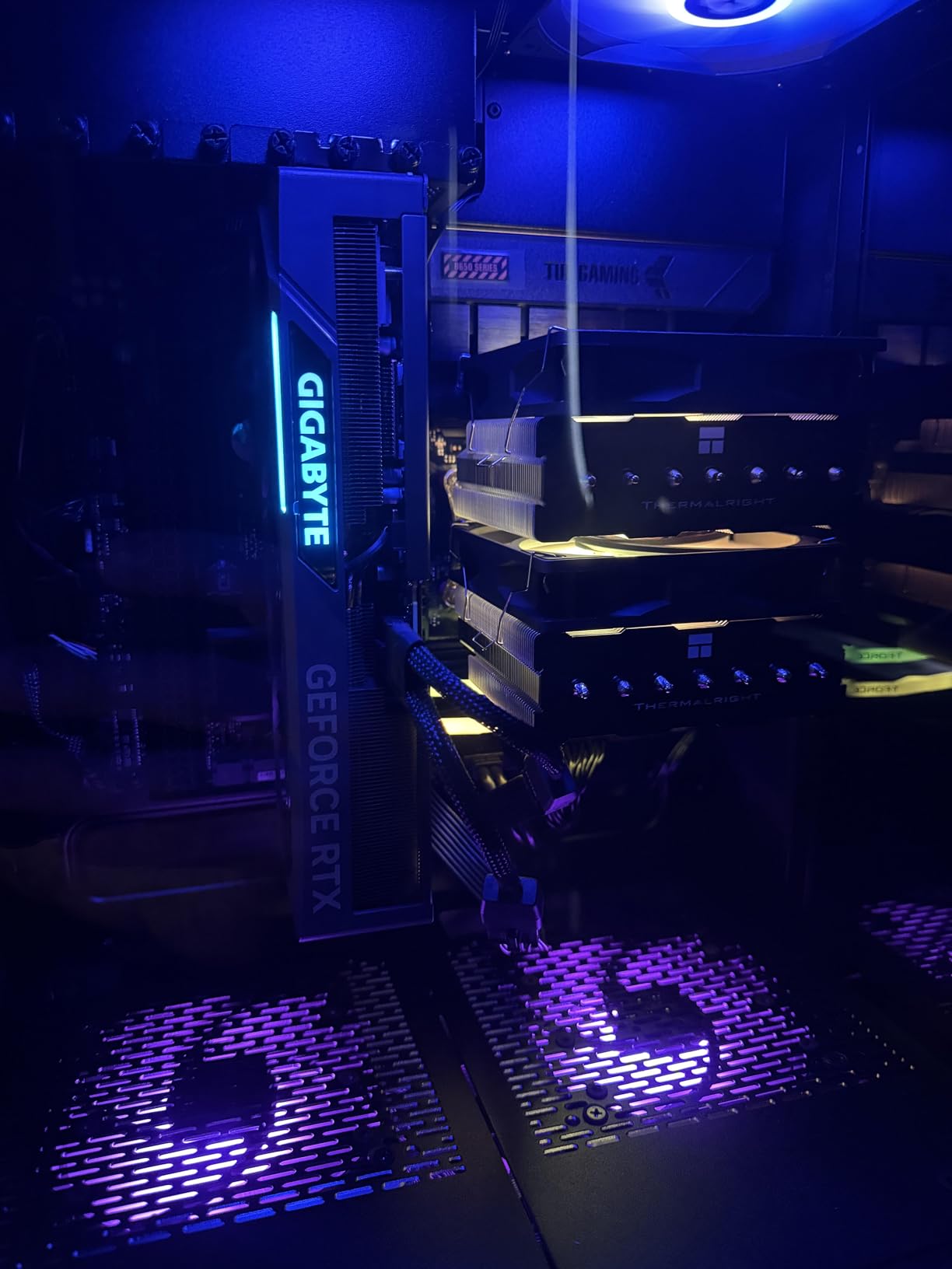 GIGABYTE GeForce RTX 4070 Ti Super Eagle OC 16G Graphics Card, 3X WINDFORCE Fans customer photo 2