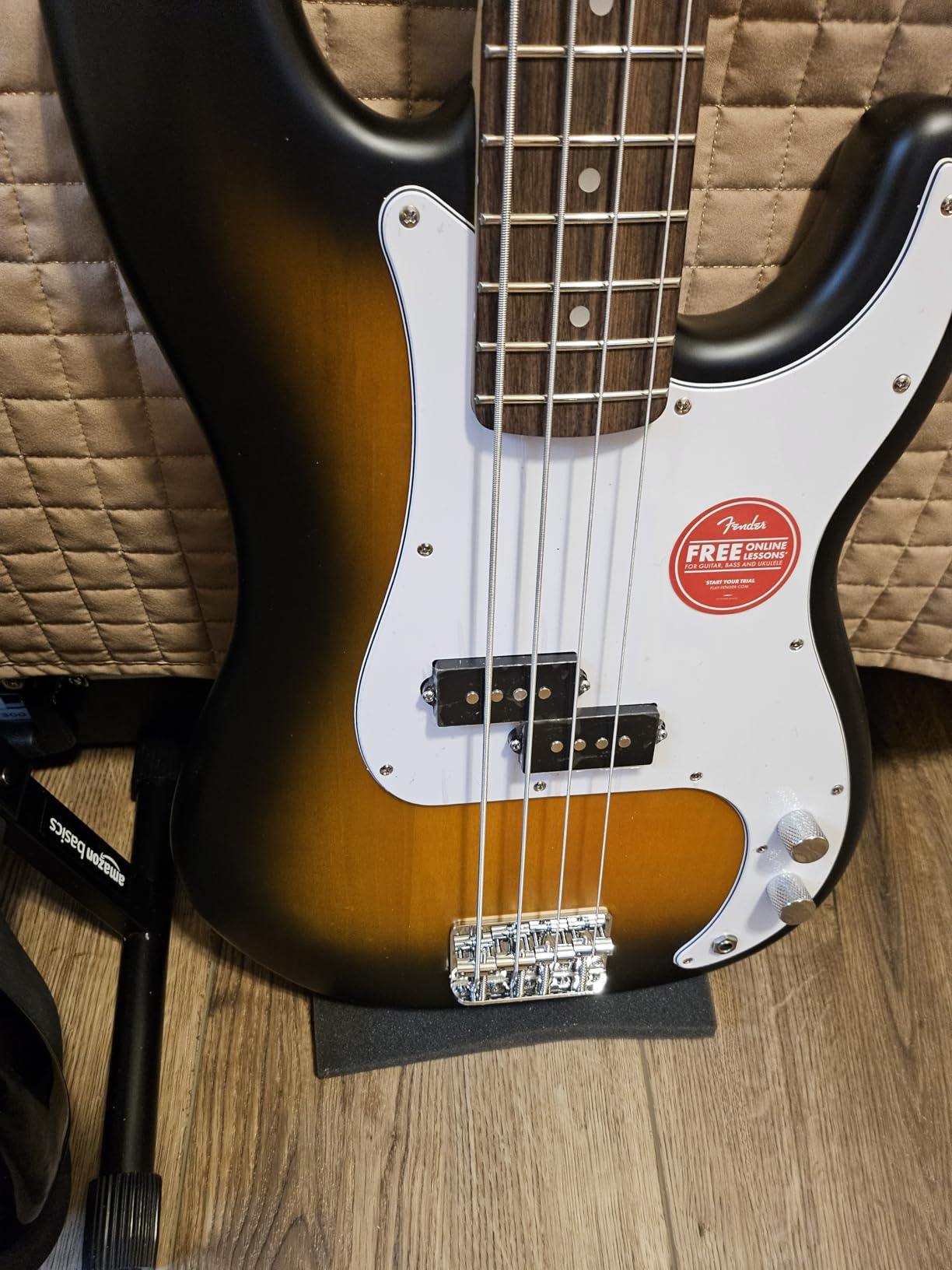 Fender Squier Debut Series Precision Bass Guitar, Beginner Guitar, with 2-Year Warranty, Includes Free Lessons, Black with Matte Finish customer photo 1