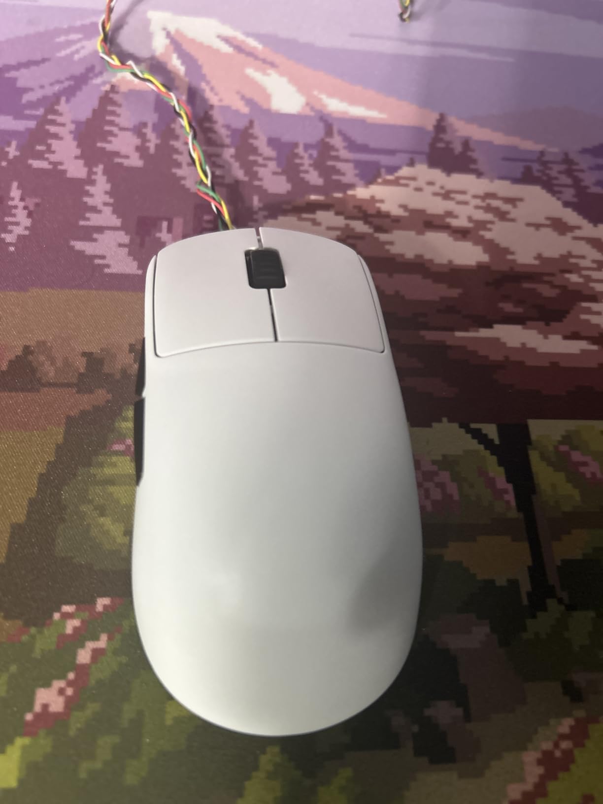 ENDGAME GEAR OP1 8k Wired Gaming Mouse - 8000Hz Polling, PixArt PAW3395 Sensor, Kailh GX Switches, White customer photo 2
