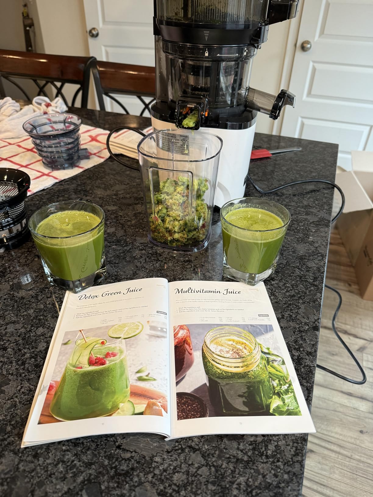 Kuvings AUTO10 Cold Press Juicer Silver - Hands-Free Electric Masticating Juicer Machine With 240W Motor - Very Quiet With 100 Oz Batching Hopper for Juice, Smoothies, Nut Milk, and Sorbets customer photo 2